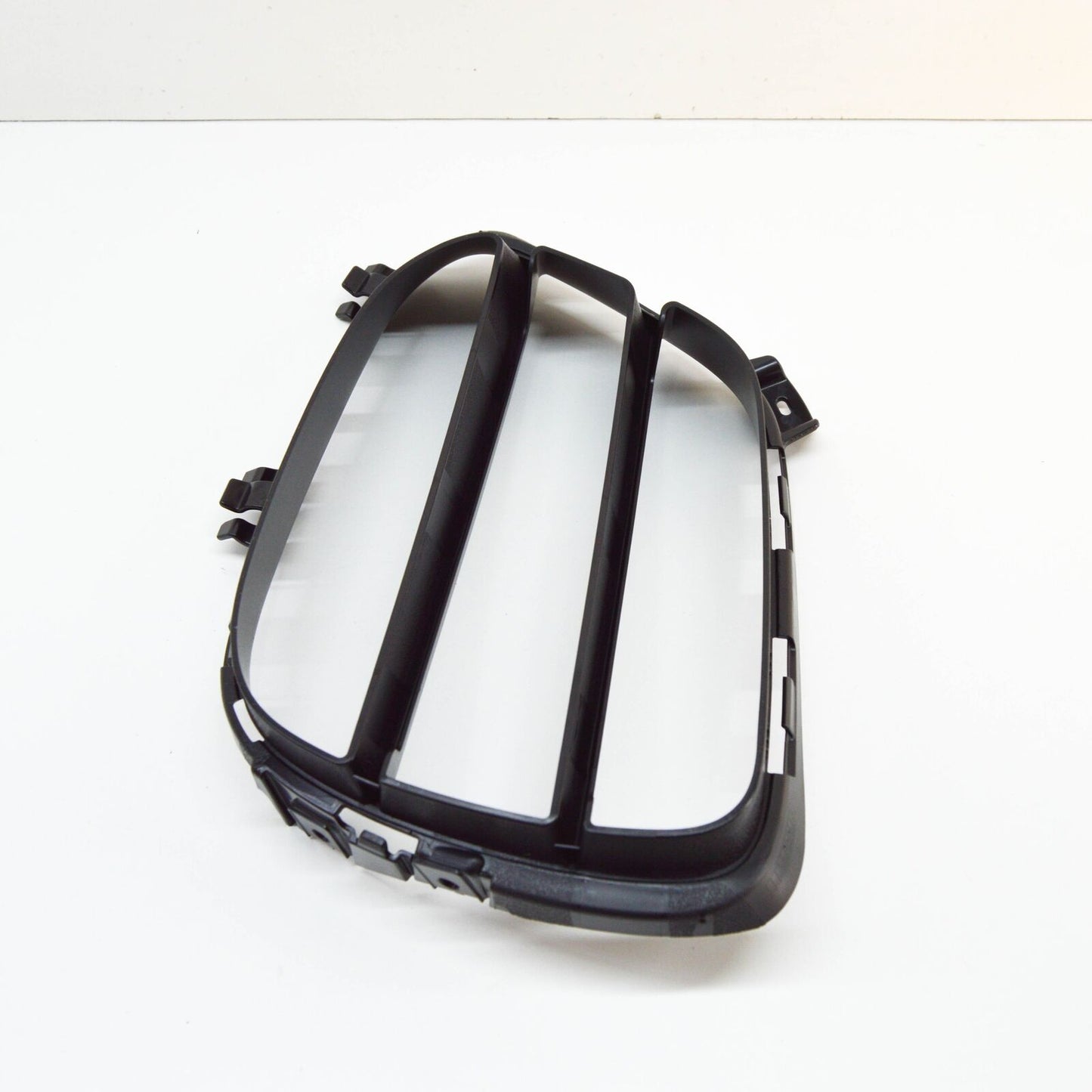 NEW MERCEDES-BENZ E W213 FRONT BUMPER LEFT LOWER GRILLE A2138858900 ORIGINAL