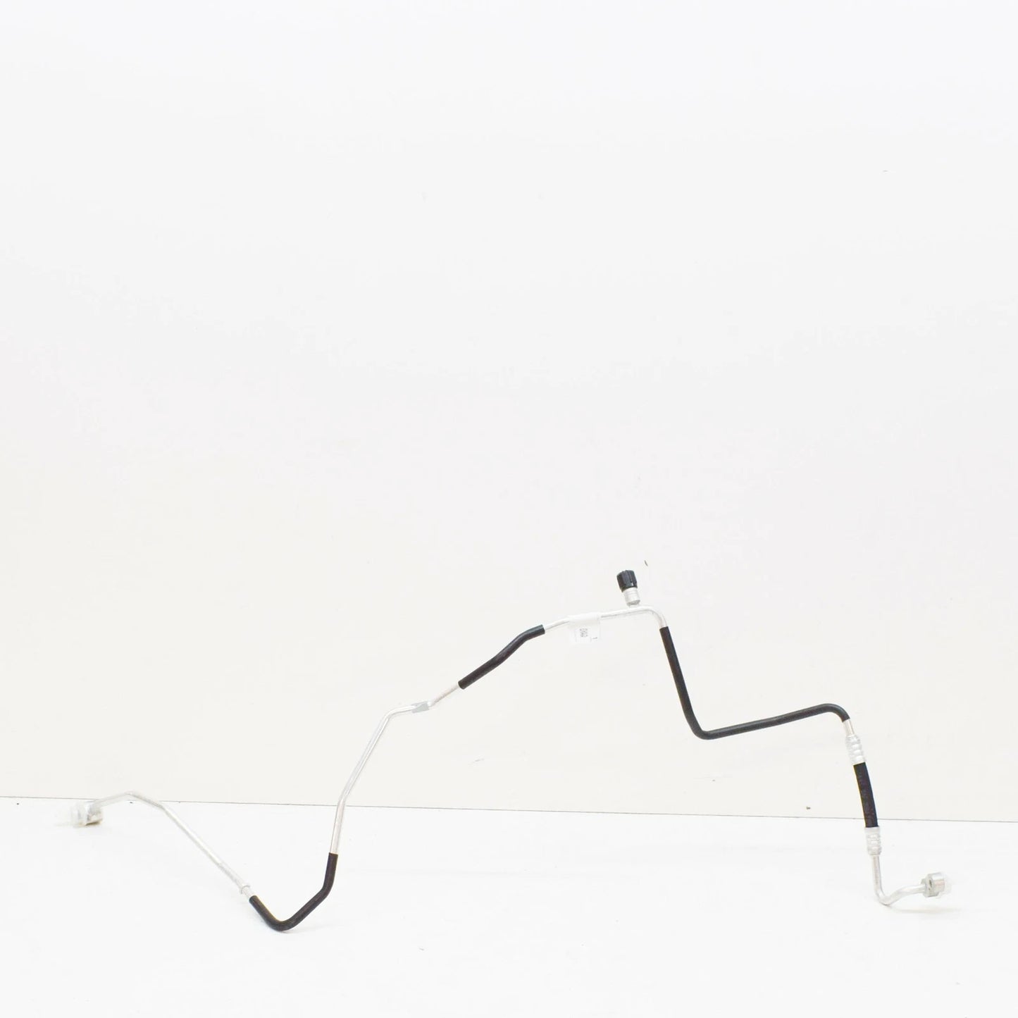 NEW AUDI TT 8J A/C REFRIGERANT HOSE 8J0820741S ORIGINAL