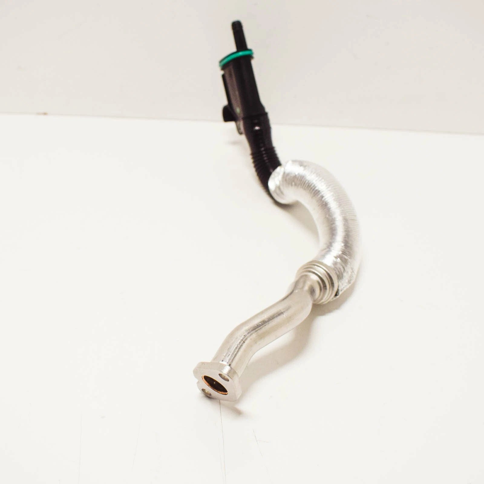 NEW AUDI A6 C7 BREATHER LINE 06H103213L 2011