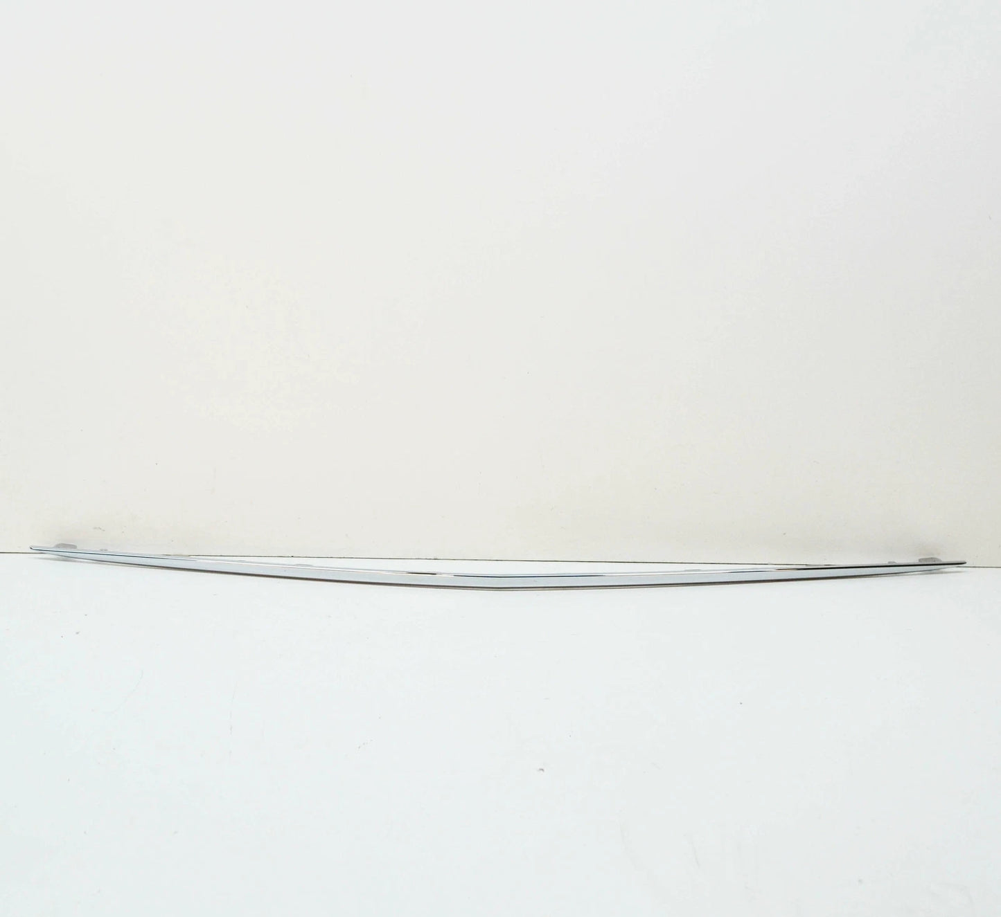 NEW MERCEDES-BENZ A W176 FRONT BUMPER CENTRAL BOTTOM TRIM A176885252164