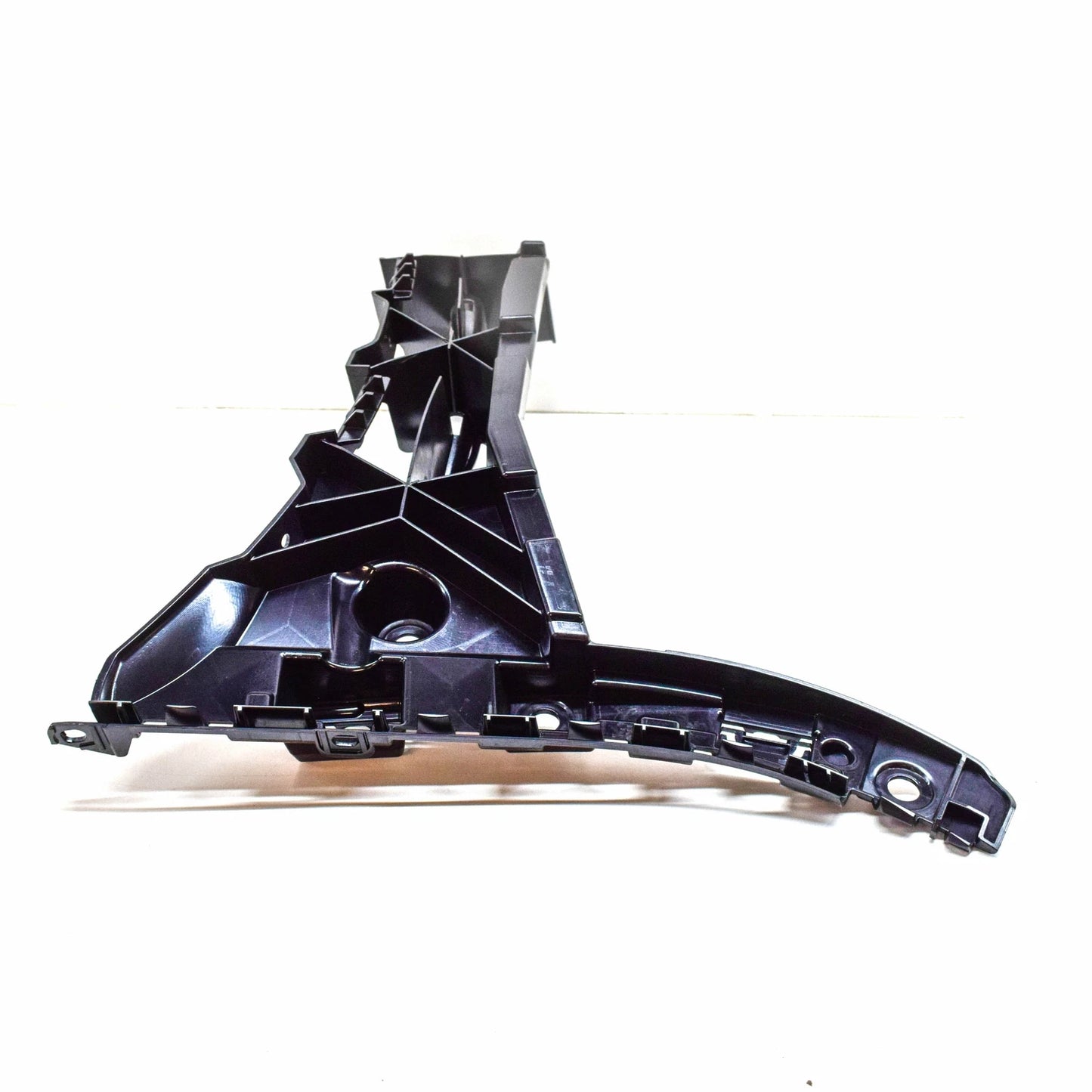 NEW MERCEDES-BENZ C W205 REAR RIGHT BUMPER BRACKET A2058805401 ORIGINAL