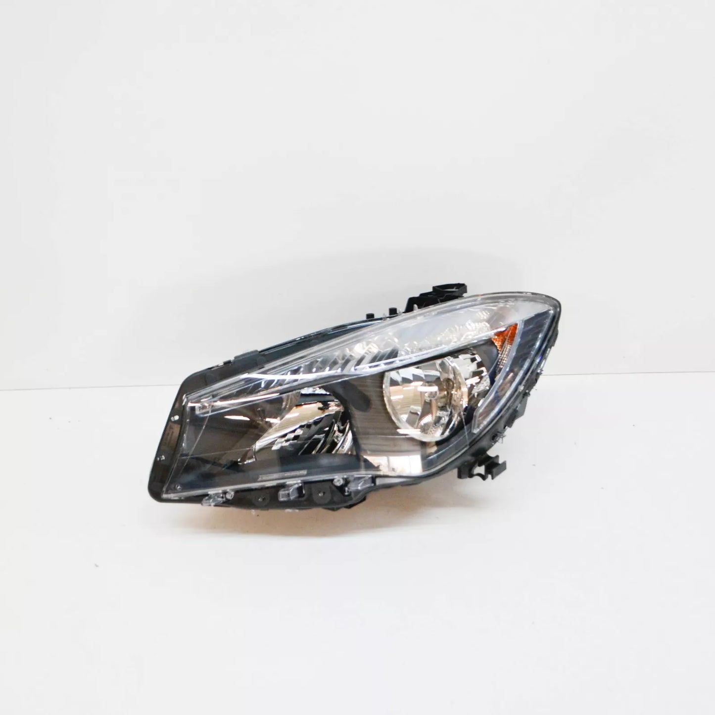 NEW MERCEDES-BENZ CLA COUPE C117 FRONT LEFT HEADLIGHT LHD A1178200361 ORIGINAL