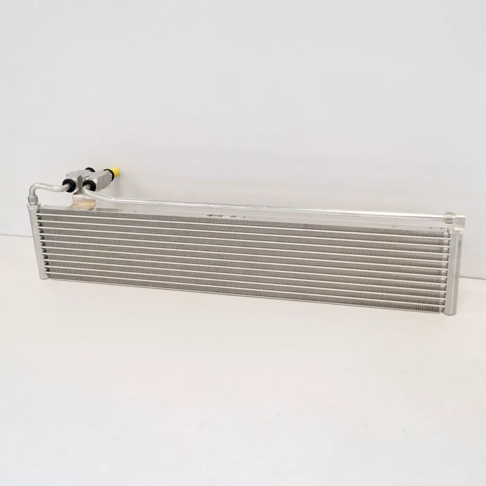 NEW MERCEDES-BENZ SL R231 OIL COOLING RADIATOR A0995000400 4.7 PETROL ORIGINAL