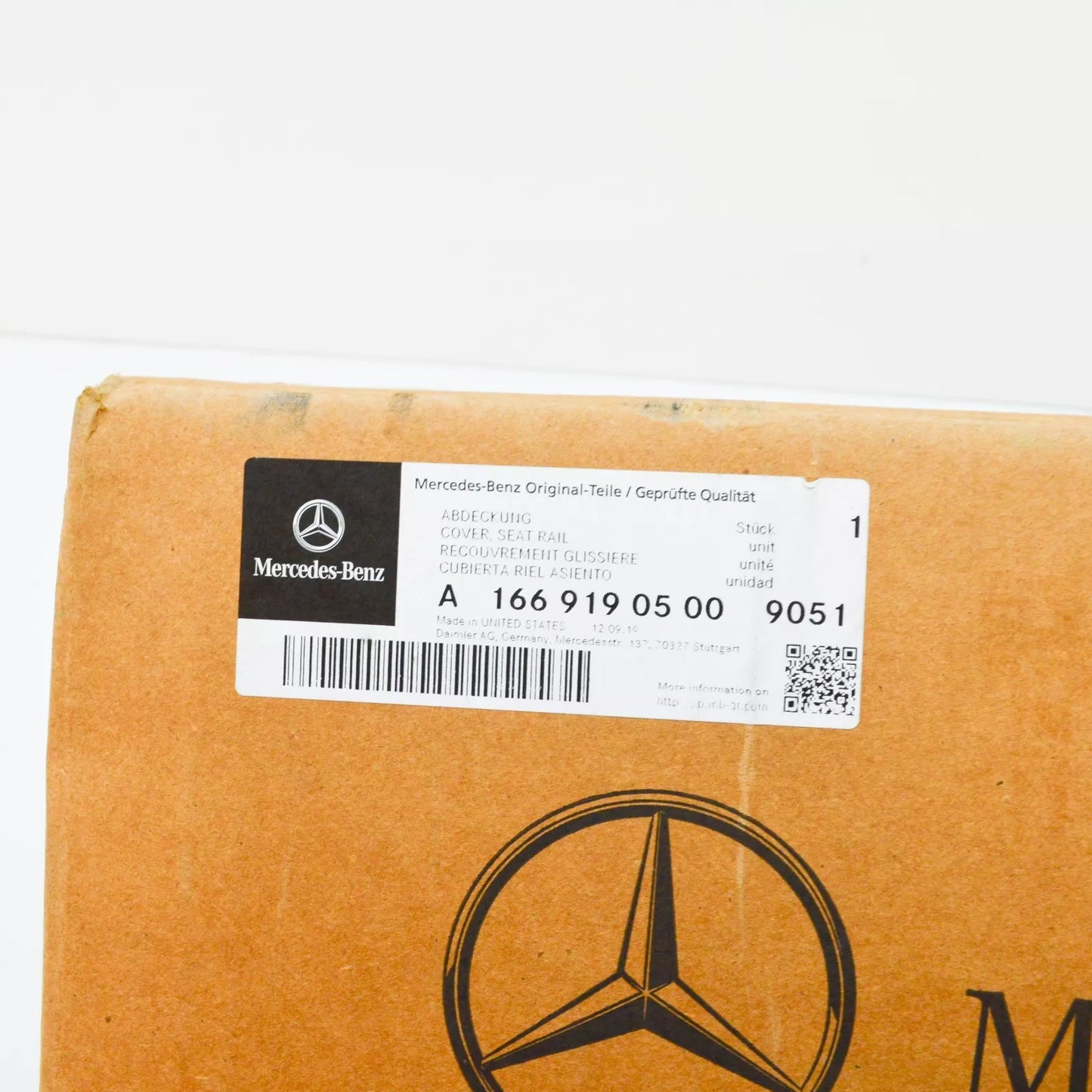 NEW MB M-CLASS W166 SEAT TRACK COVER LEFT A16691905009051 ORIGINAL