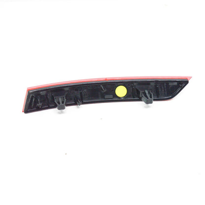 NEW VOLKSWAGEN PASSAT B8 REAR RIGHT BUMPER INNER REFLECTOR 3G0945104A