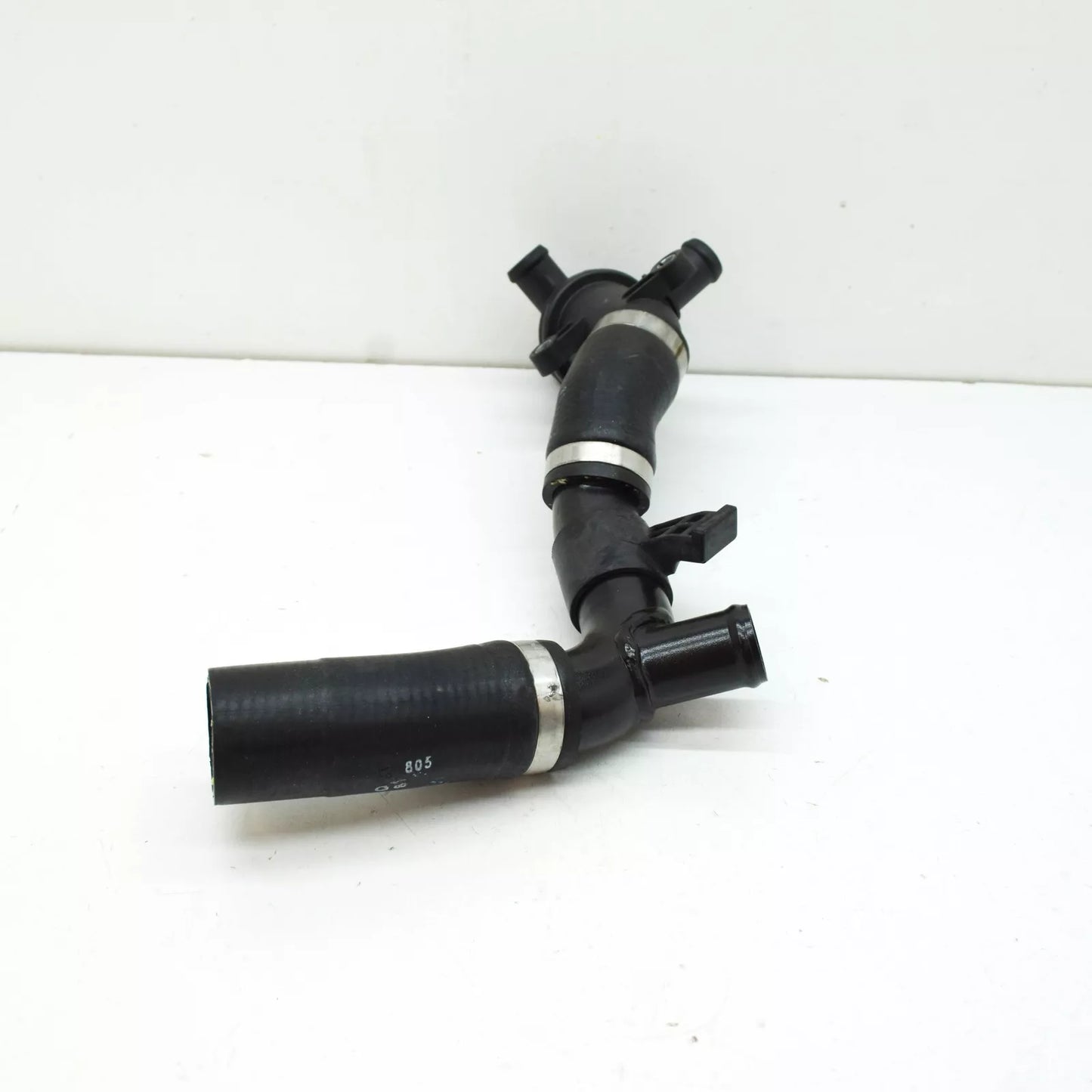 NEW VOLKSWAGEN MULTIVAN T7 STM STN RETURN COOLANT PIPE 7E0122051AF ORIGINAL