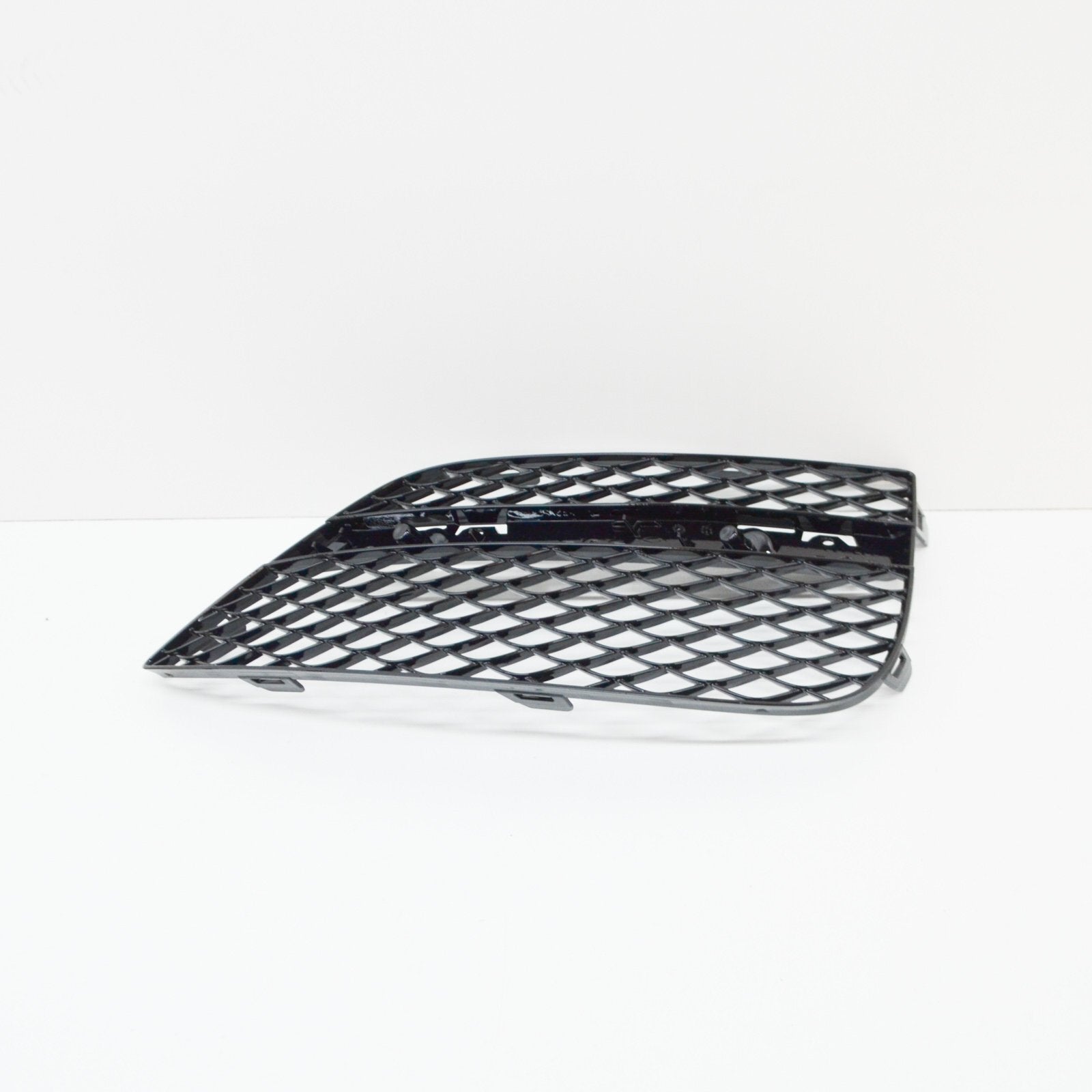 NEW MERCEDES-BENZ S-CLASS W222 FRONT RIGHT BUMPER GRILLE A2228850253 ORIGINAL