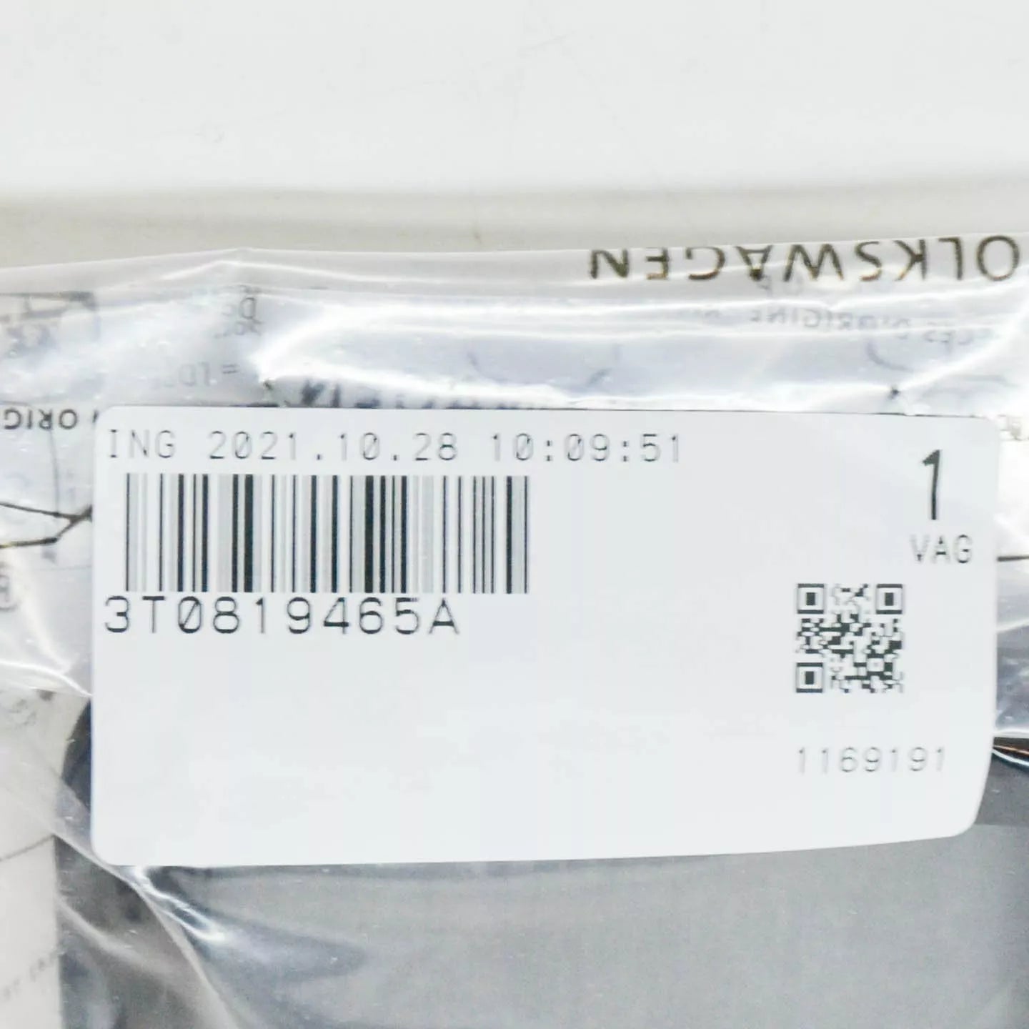 NEW VW GOLF MK7 REAR VENTILATION TRIM 3T0819465A