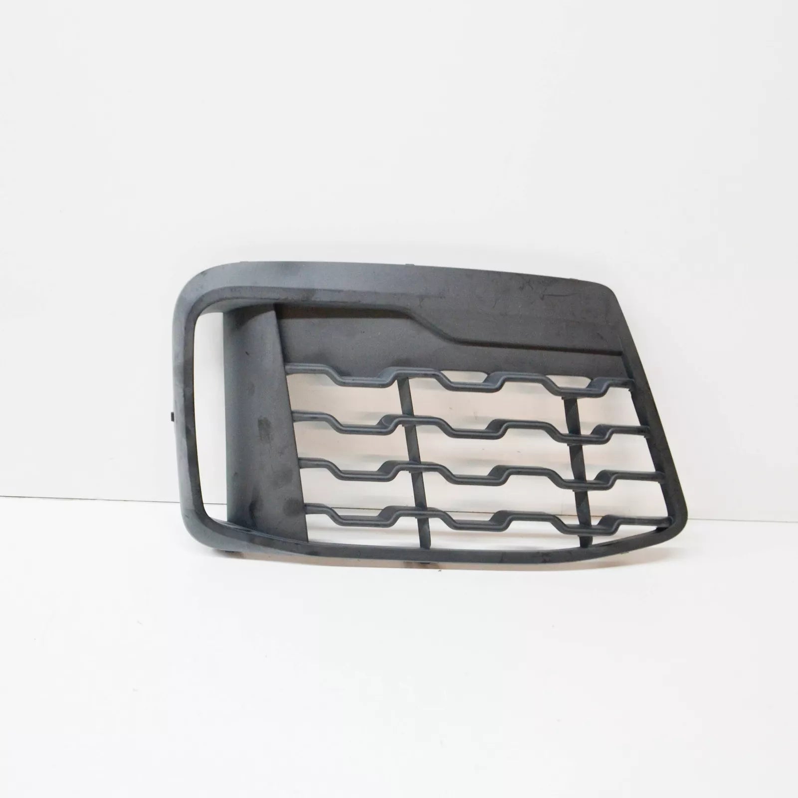 NEW BMW X1 F48 FRONT M SPORT BUMPER RIGHT GRILLE 51118059890 8059890 2015