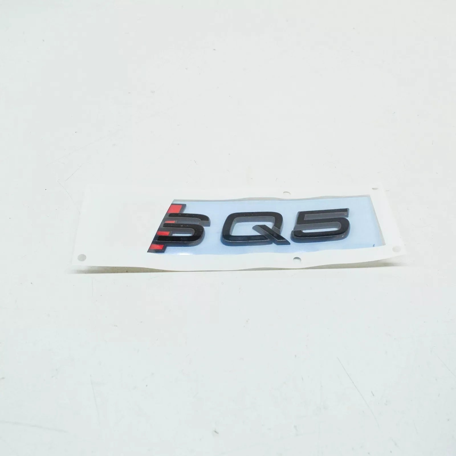 NEW AUDI SQ5 FY 80A REAR TAILGATE BOOTLID BADGE LOGO 8R0853735AT94