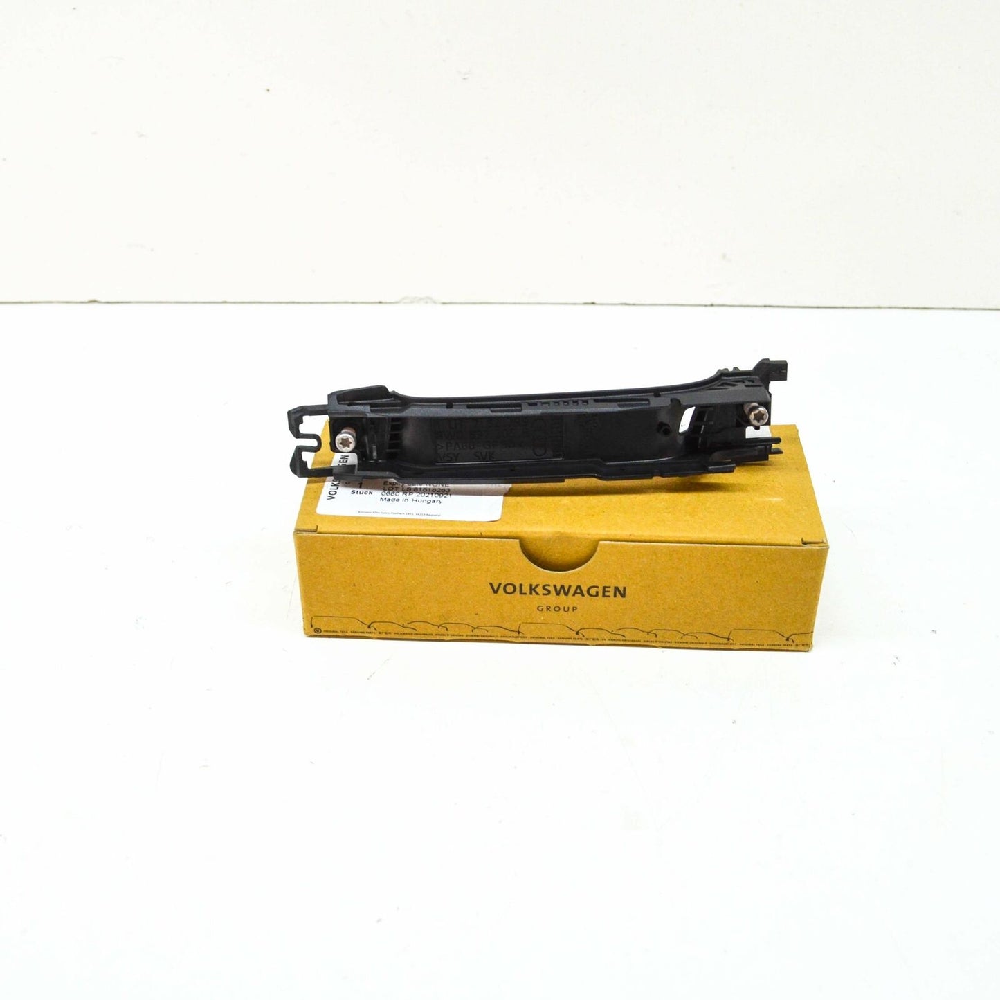 NEW AUDI A5 SPORTBACK 8W6 FRONT LEFT DOOR EXTERIOR HANDLE 8W0837205B ORIGINAL