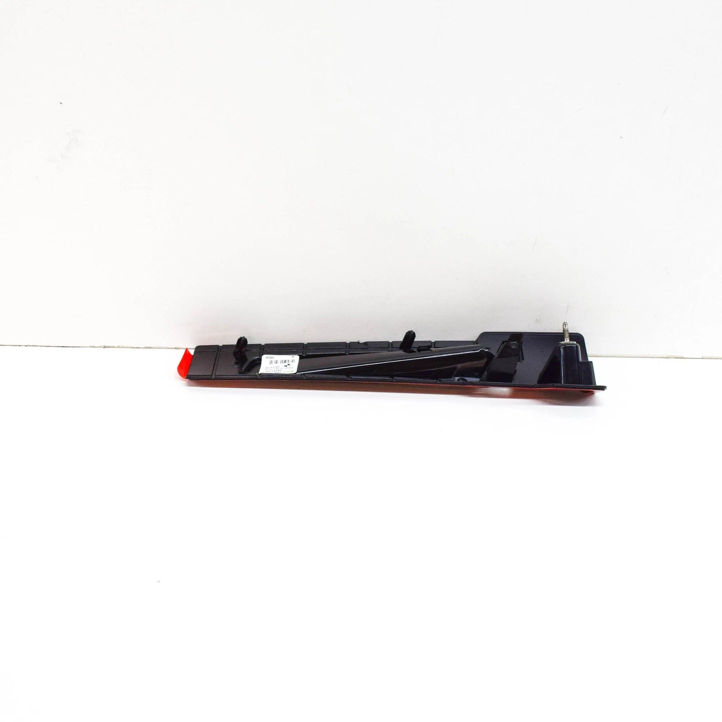 NEW BMW X5 G05 LEFT ROCKER PANEL MOLDING BRACKET 63148097357 8097357 ORIGINAL