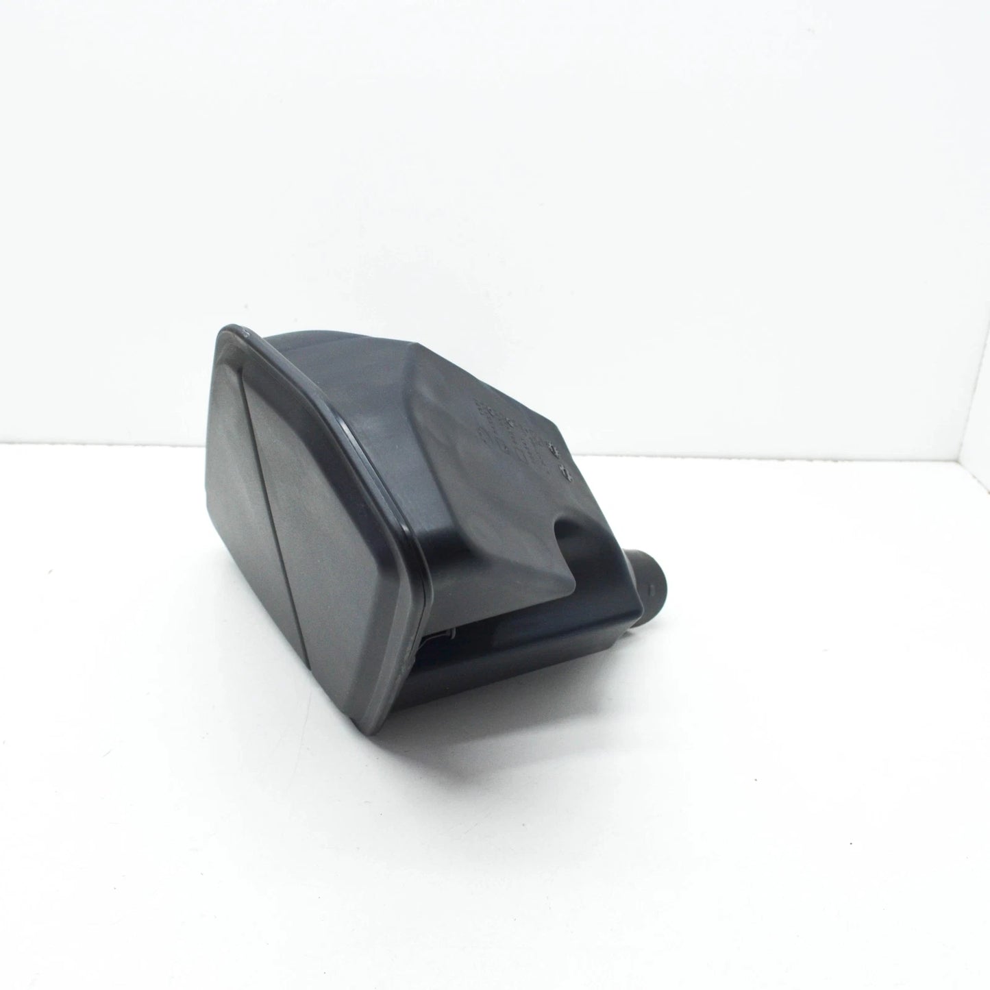 NEW BMW X3 G01 RESONATOR TANK 13718635110 8635110 ORIGINAL