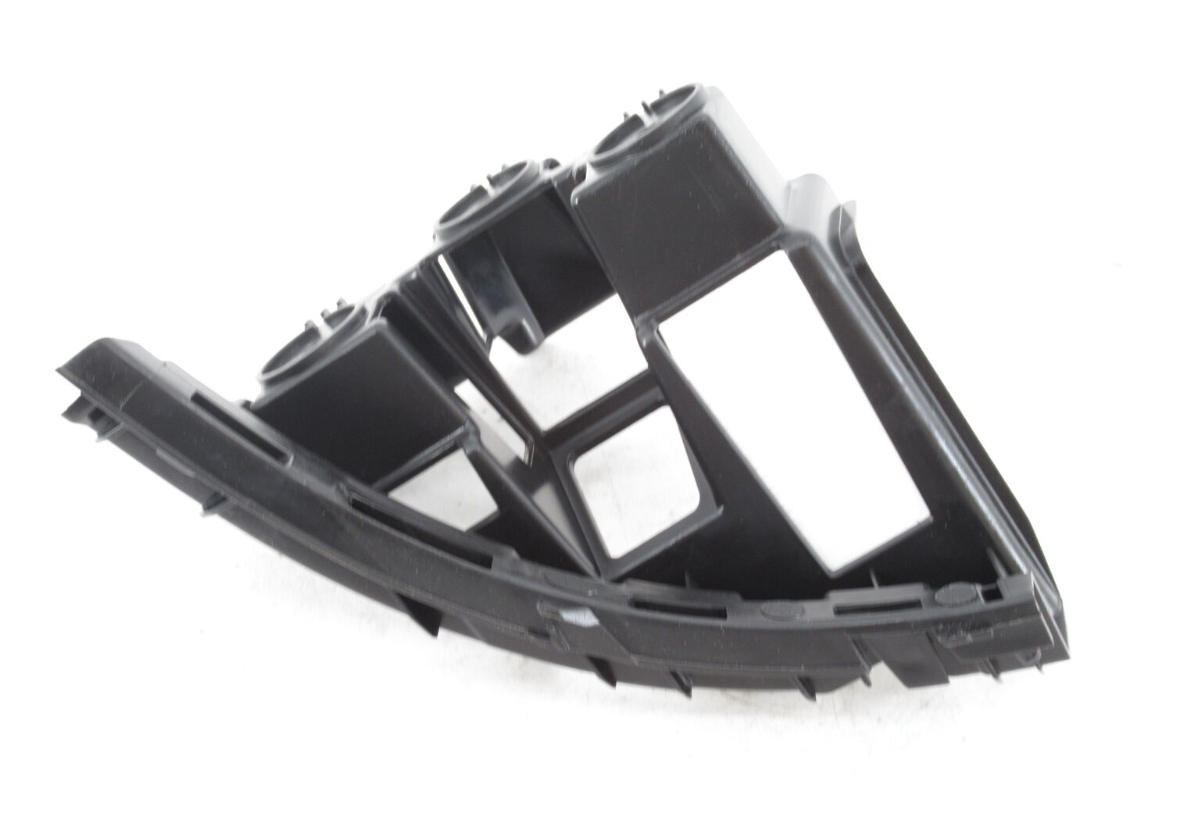 NEW VOLKSWAGEN JETTA A6 REAR BUMPER LEFT GUIDE PROFILE 5C6807393E ORIGINAL