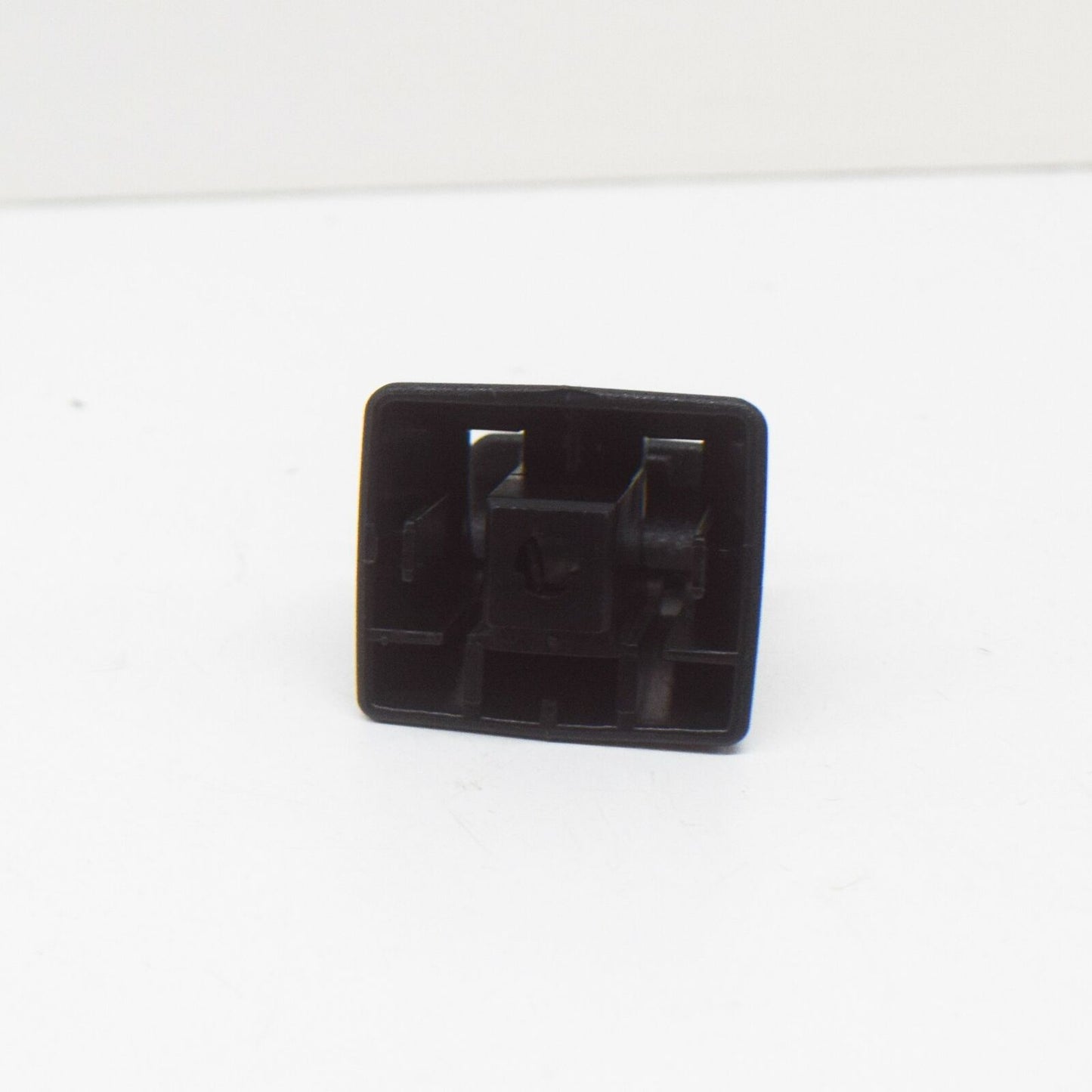 NEW MERCEDES-BENZ ML W164 LEFT SUN VISOR SUPPORT BEARING A25181001129051