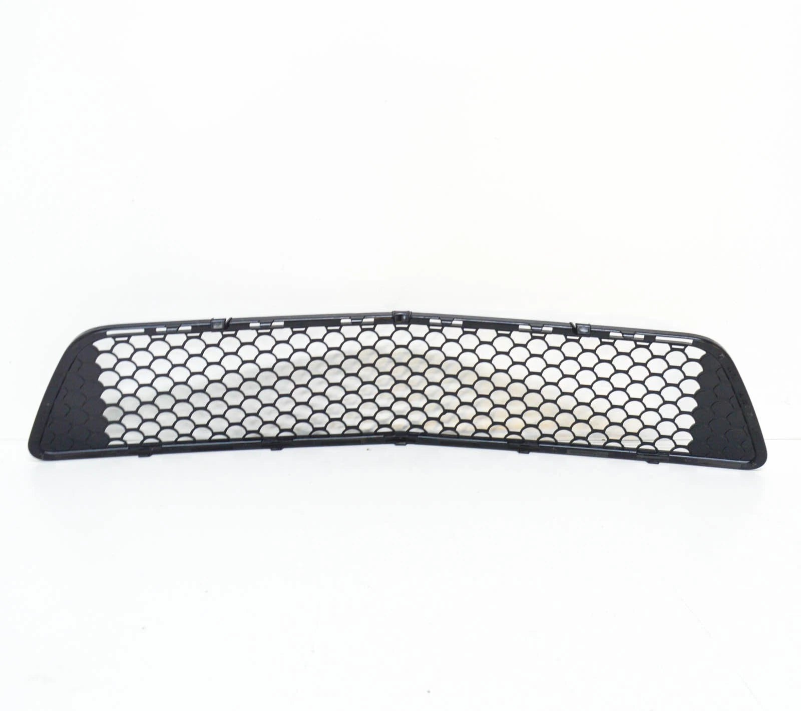 NEW MB C-CLASS W204 FRONT AMG BUMPER LOWER CENTER GRILLE A2048850453 ORIGINAL