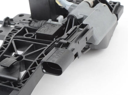 NEW AUDI Q7 4L FRONT LEFT DOOR HANDLE MOUNTING BAR LHD 4L1837885J ORIGINAL