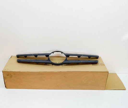 NEW MERCEDES-BENZ GLA X156 FRONT BUMPER GRILLE TRIM A15688802609999 ORIGINAL