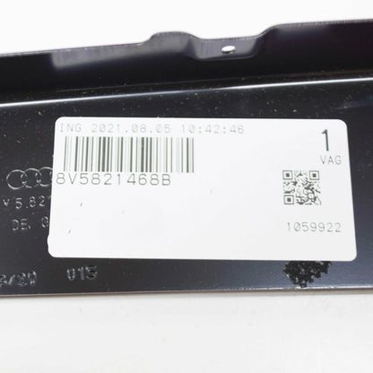 NEW AUDI A3 CONVERTIBLE 8V FRONT RIGHT FENDER BRACKET 8V5821468B ORIGINAL