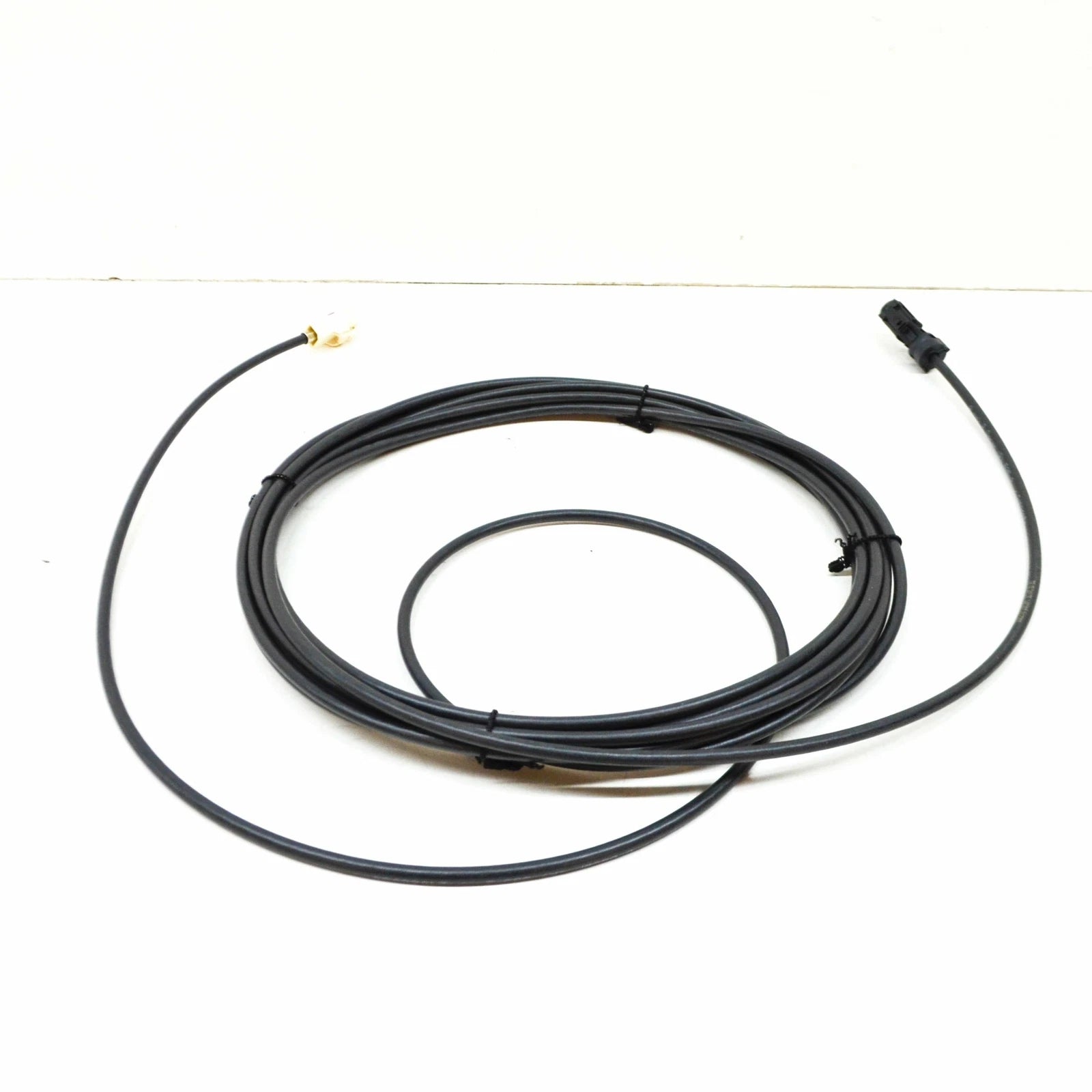 NEW AUDI A4 B9 FRONT CAMERA 4 PIN ADAPTER CABLE LOOM 8W2971192A