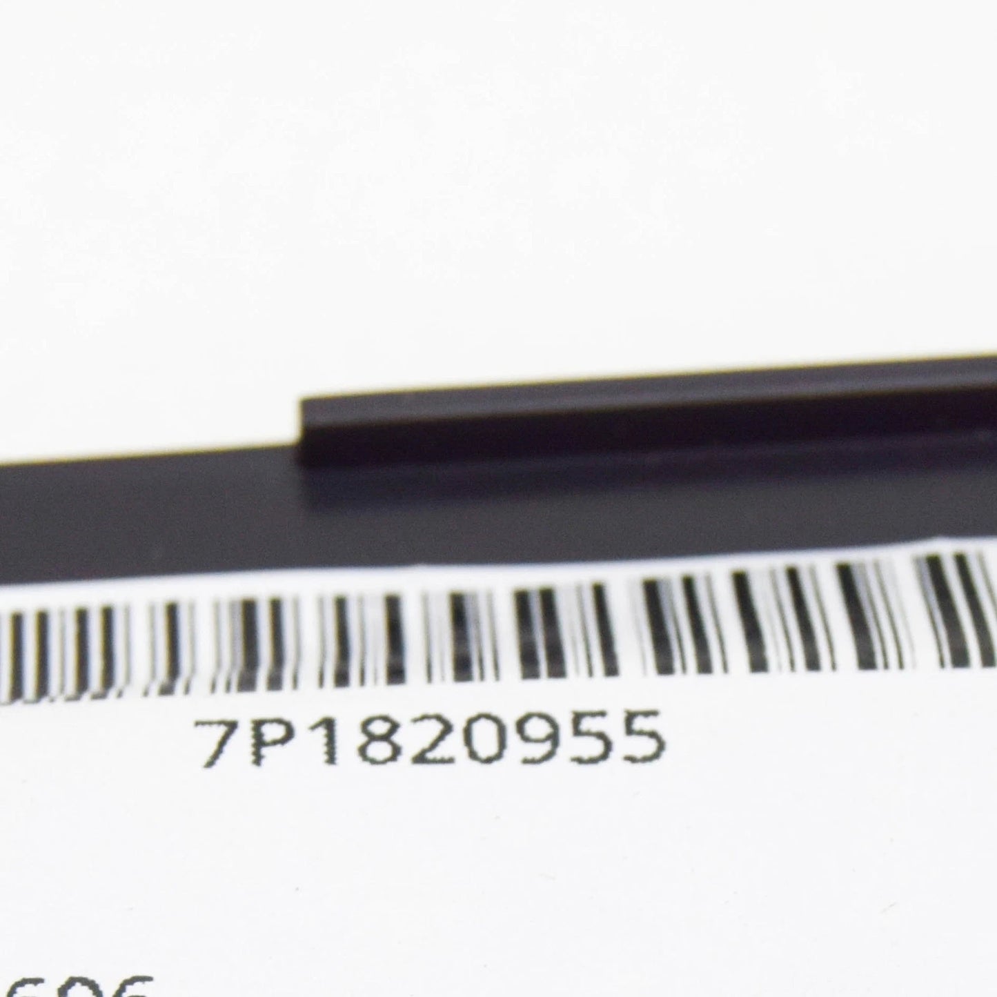 NEW VOLKSWAGEN TOUAREG 7P MK2 CABIN AIR FILTER ELEMENT COVER 7P1820955 ORIGINAL