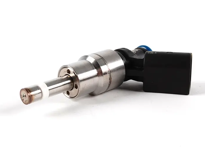 NEW AUDI A3 8P FUEL INJECTION VALVE 06F906036A ORIGINAL