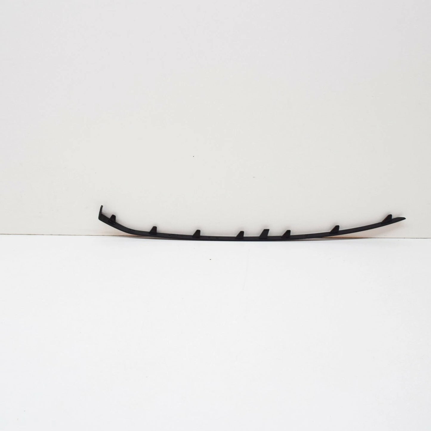 NEW AUDI A3 8V FRONT LEFT BUMPER MOLDING STRIP TRIM S-LINE 8V5807533A