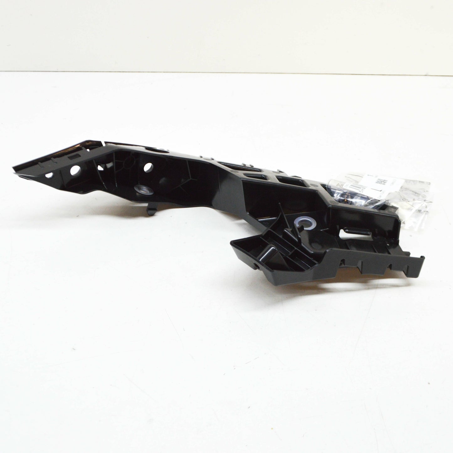 NEW VOLKSWAGEN GOLF MK8 CD1 FRONT RIGHT BUMPER BRACKET 5H0807050D ORIGINAL