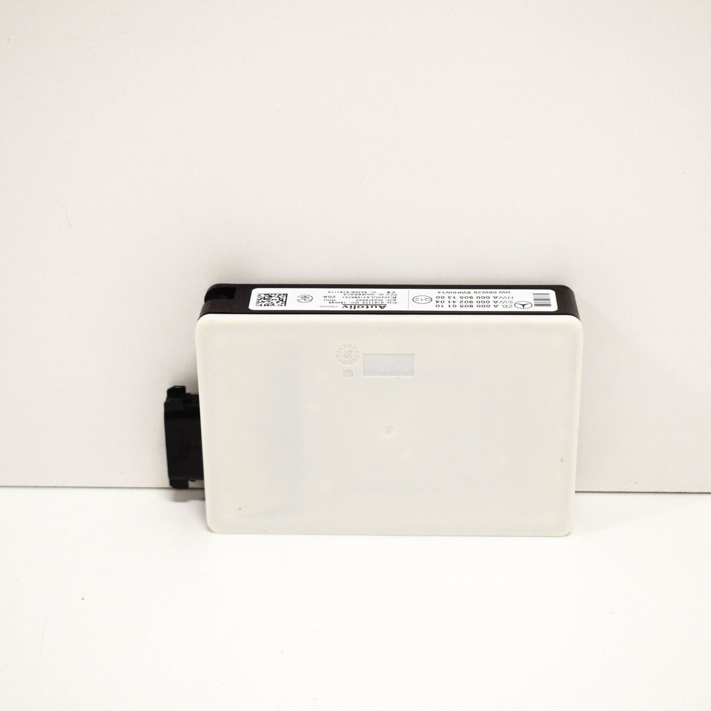 NEW MERCEDES BENZ E W212 BLIND SPOT RADAR A0009050110 ORIGINAL