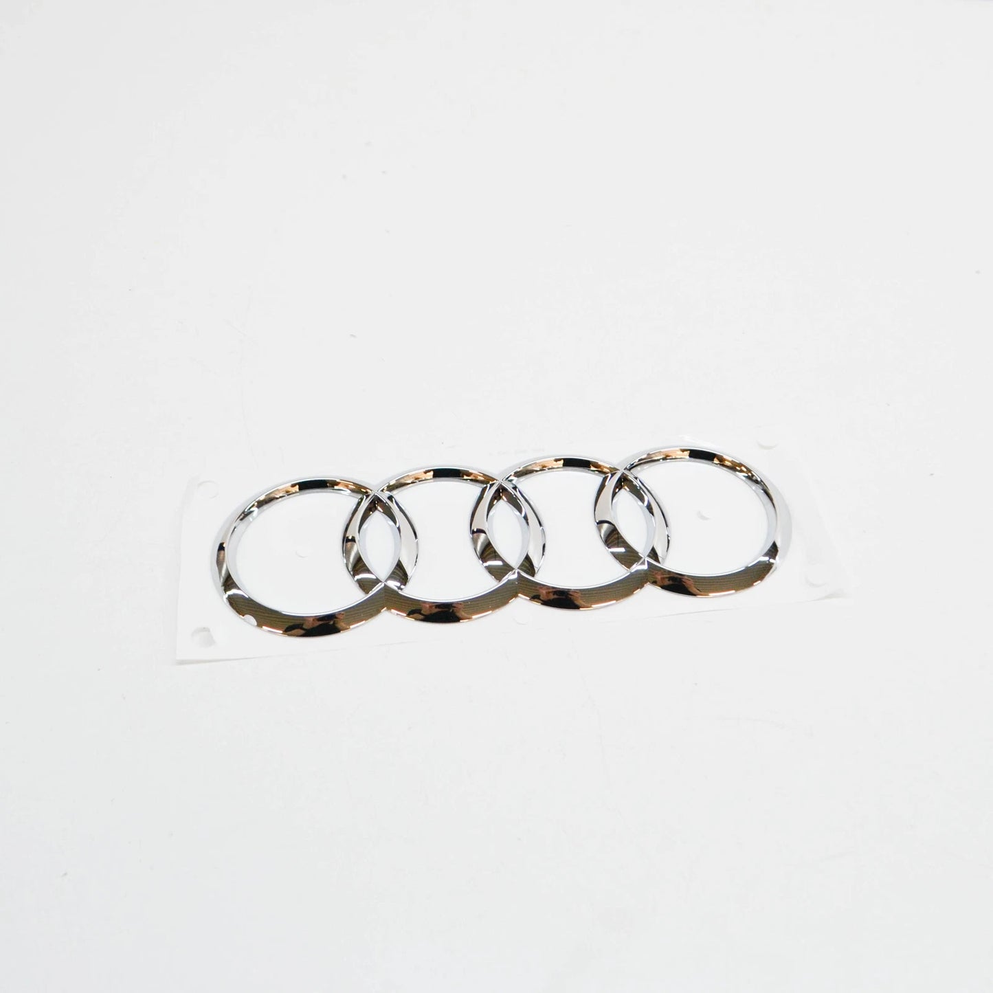 NEW AUDI Q5 8R REAR TRUNK RINGS EMBLEM BADGE 4H0853742A2ZZ ORIGINAL
