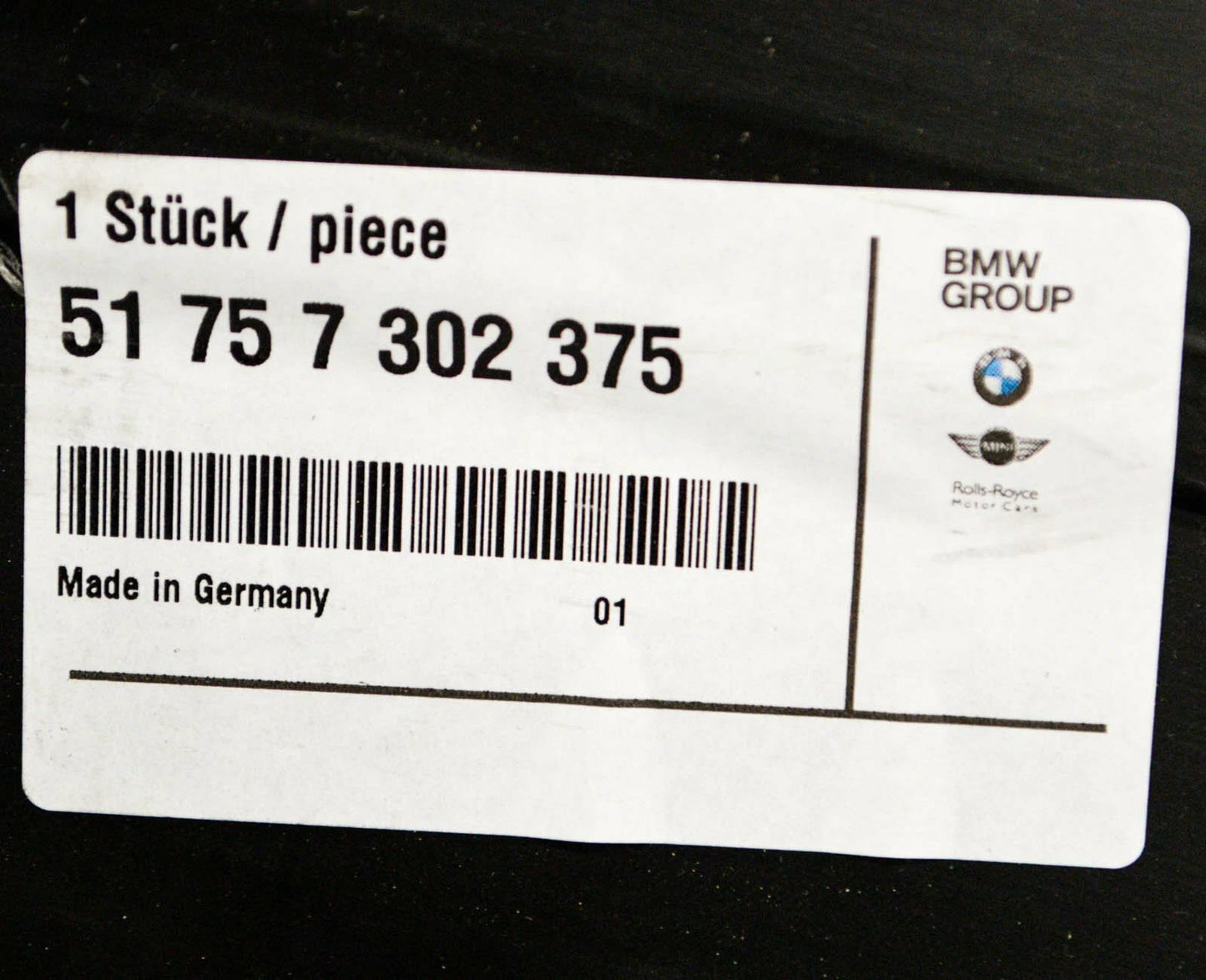 NEW BMW 7 F01 FRONT LEFT WHEEL ARCH LINER FRONT BOTTOM COVER 51757302375