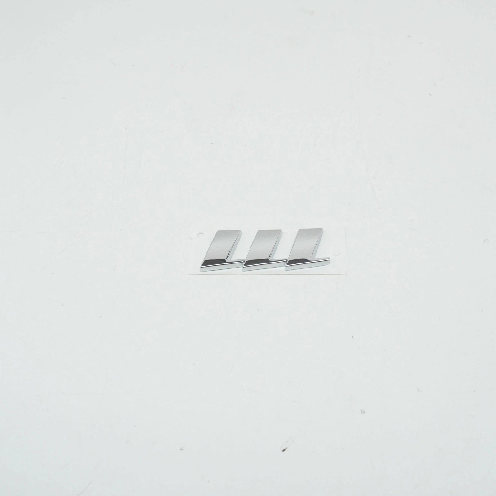 NEW MERCEDES-BENZ VITO W639 REAR EMBLEM BADGE A6398170200 ORIGINAL