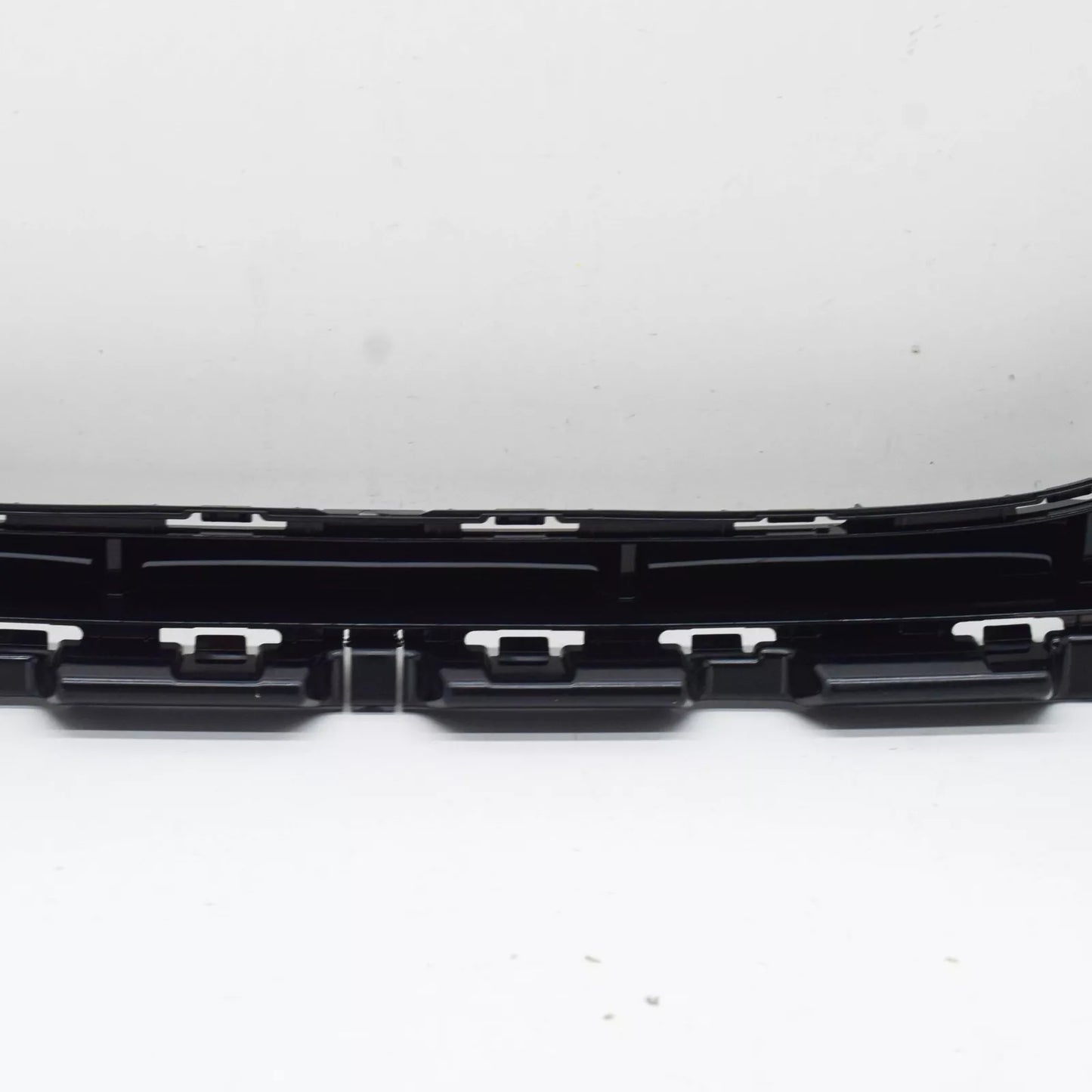 NEW BMW 4 COUPE G22 FRONT BUMPER LOWER GRILLE 8077358 51118077358 ORIGINAL