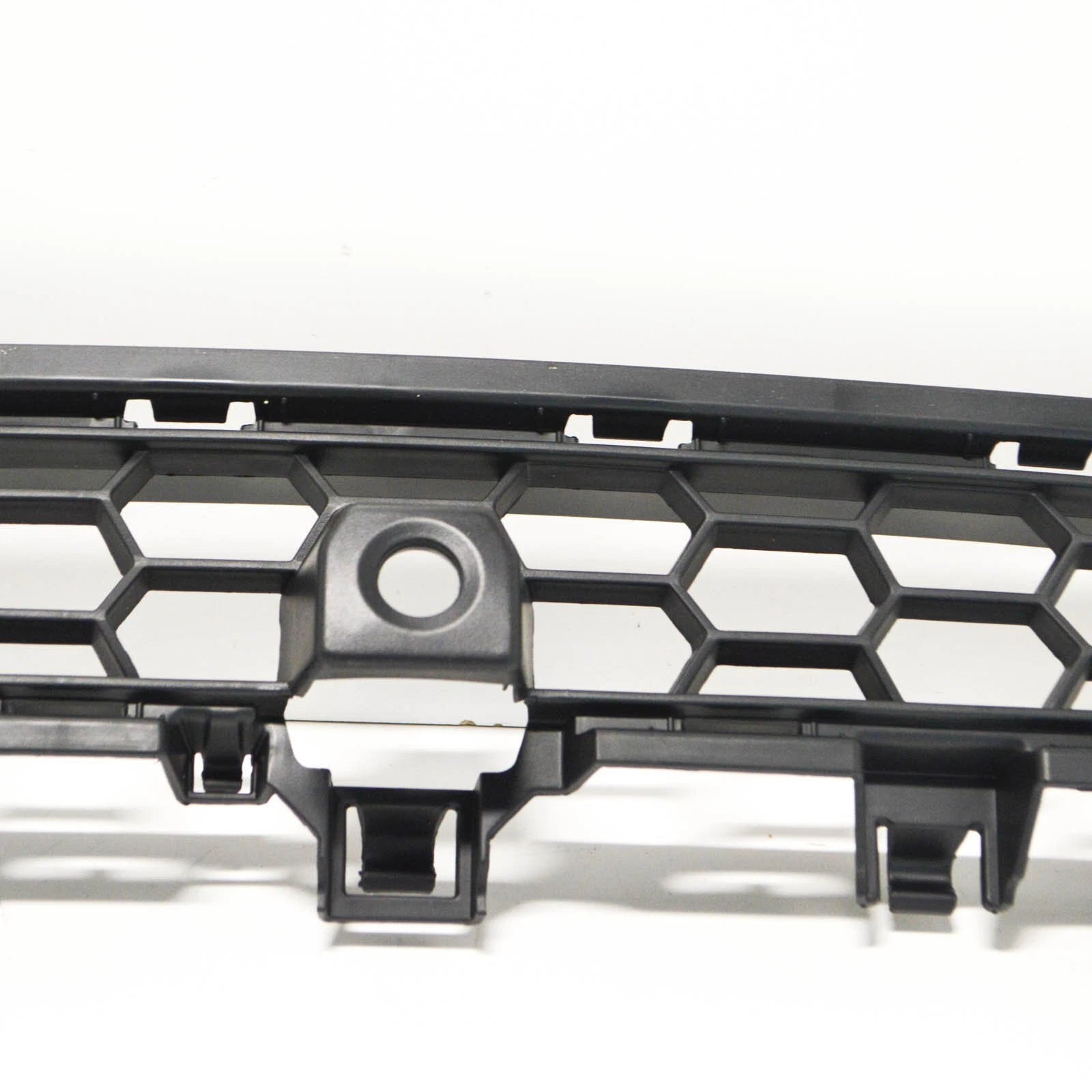 NEW BMW X5 F85 FRONT M BUMPER UPPER GRILLE 51118056341 8056341 2015 ORIGINAL