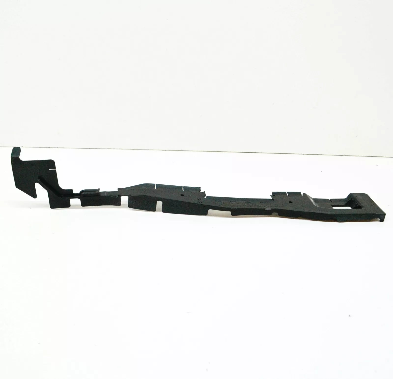 NEW AUDI Q3 F3 SPORTBACK ADDITIONAL COOLER LEFT SEALING STRIP 83A121331H