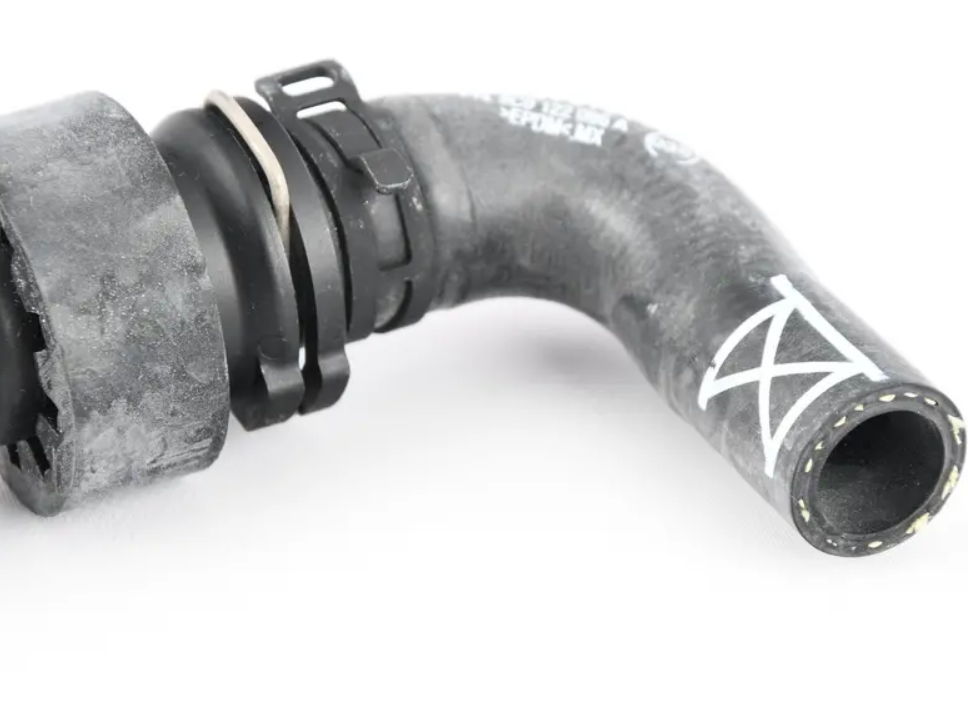NEW VOLKSWAGEN JETTA A6 MK6 COOLANT HOSE 5C0122096A ORIGINAL
