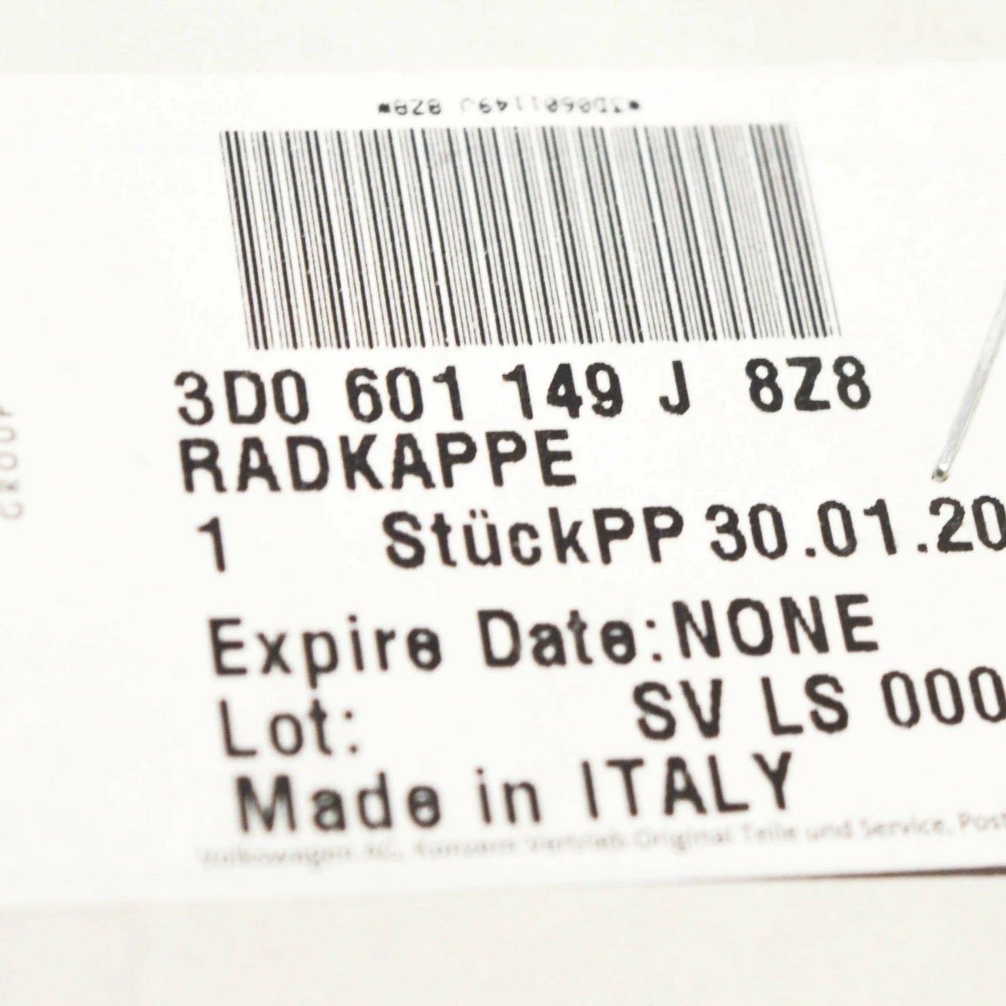 NEW VOLKSWAGEN PHAETON PASSAT WHEEL CENTER CAP 3D0601149J8Z8