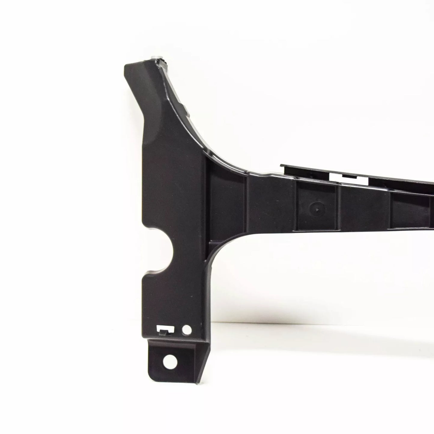 NEW MB S W221 AMG FRONT BUMPER CENTER BRACKET A2218850136