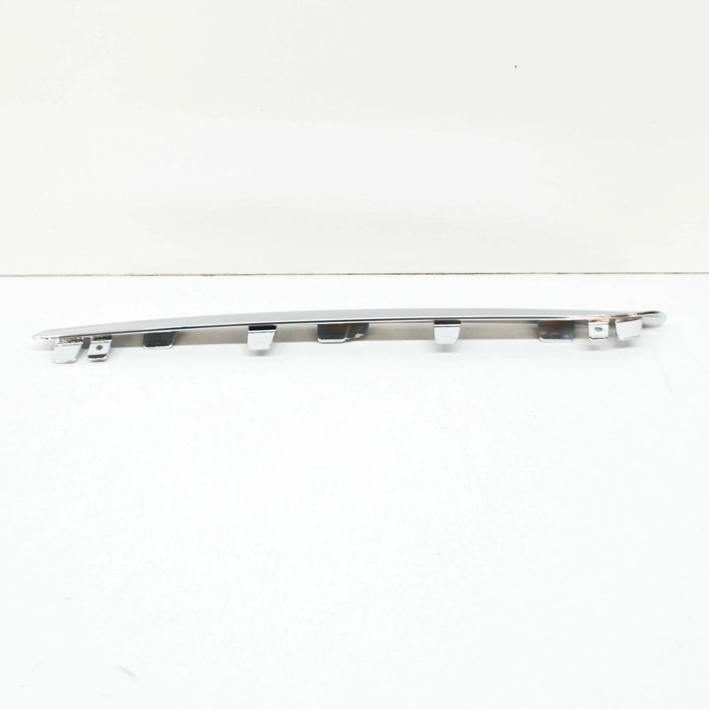 NEW MB S C217 RADIATOR GRILLE LEFT DECORATIVE TRIM STRIP A2178880185