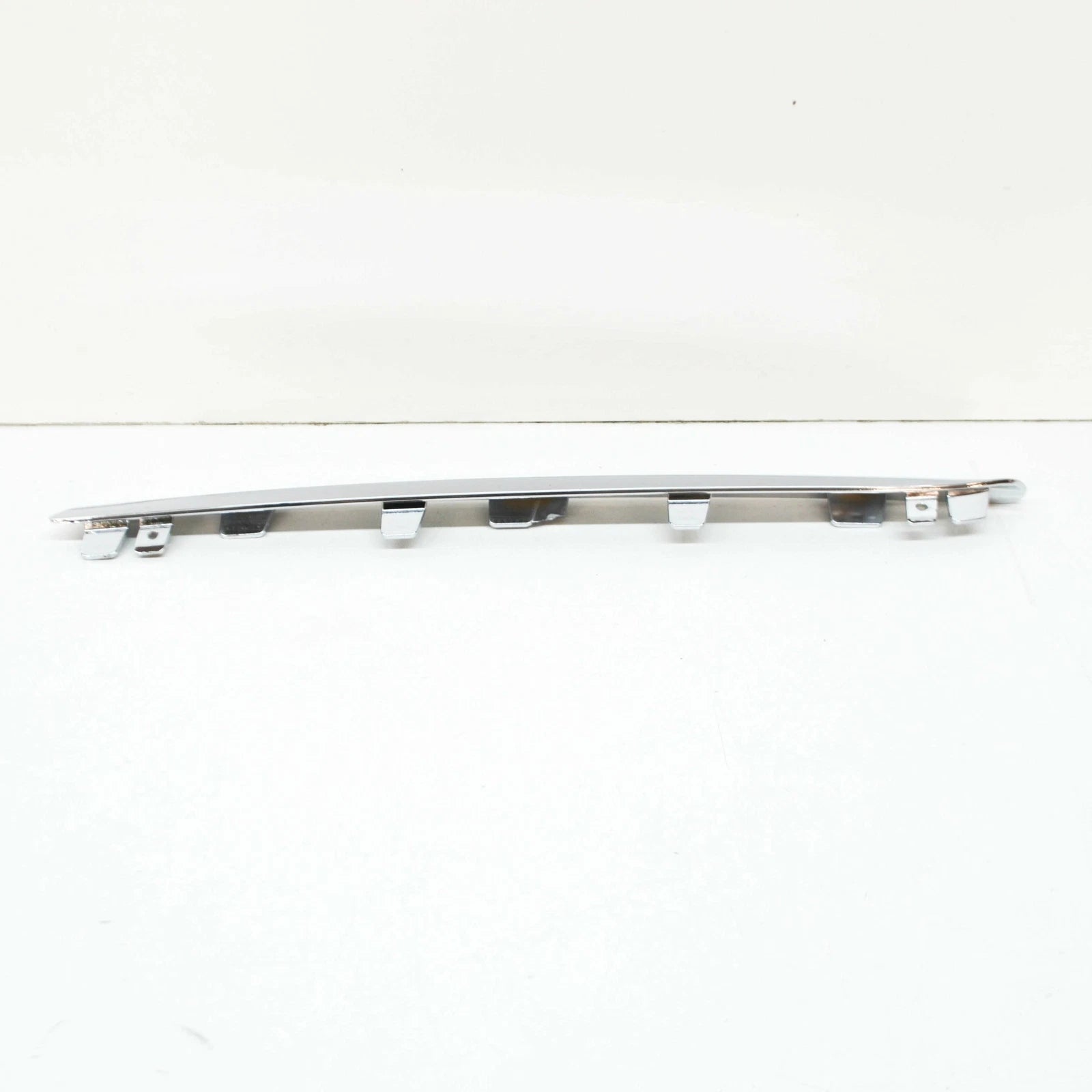 NEW MB S C217 RADIATOR GRILLE LEFT DECORATIVE TRIM STRIP A2178880185