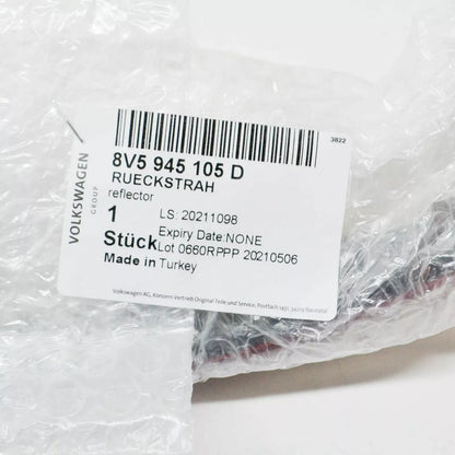 NEW AUDI A3 8V REAR LEFT BUMPER REFLECTOR 8V5945105D ORIGINAL