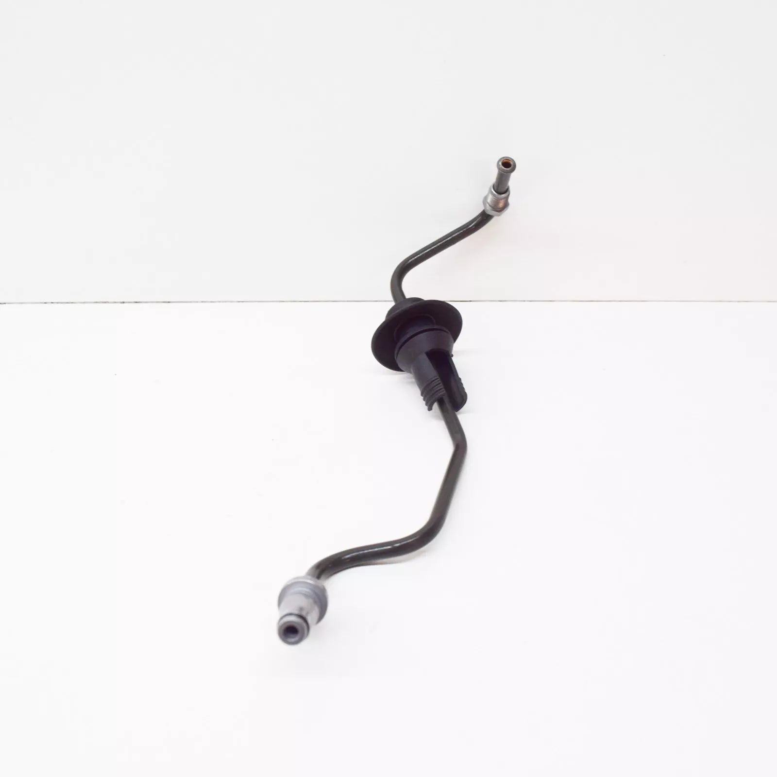 NEW BMW 5 E39 CLUTCH LINE 21521164472 1164472 ORIGINAL