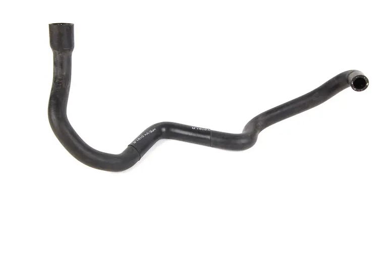 NEW MERCEDES-BENZ CLK C208 RECIRCULATING PUMP TO ENGINE HOSE A2028326794