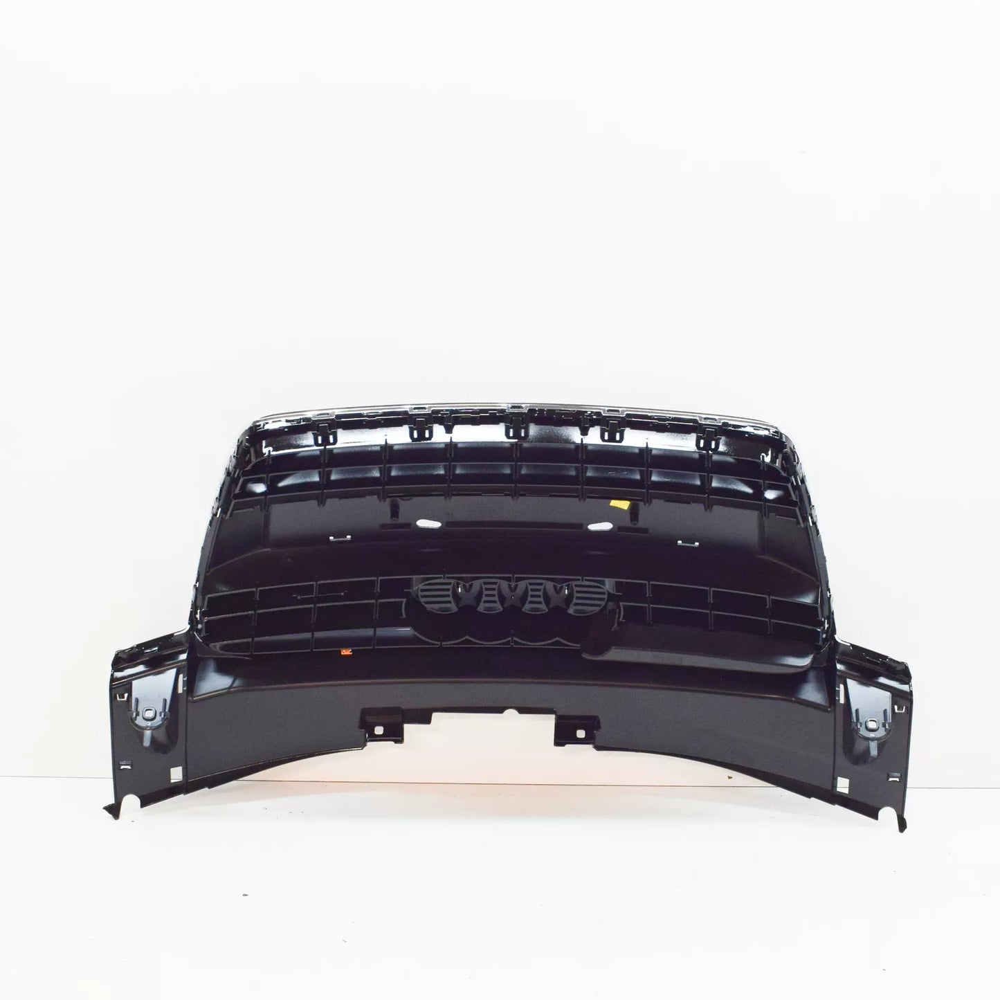 NEW AUDI TT FV3 FRONT BUMPER CENTER RADIATOR GRILLE 8J0853651 KT94