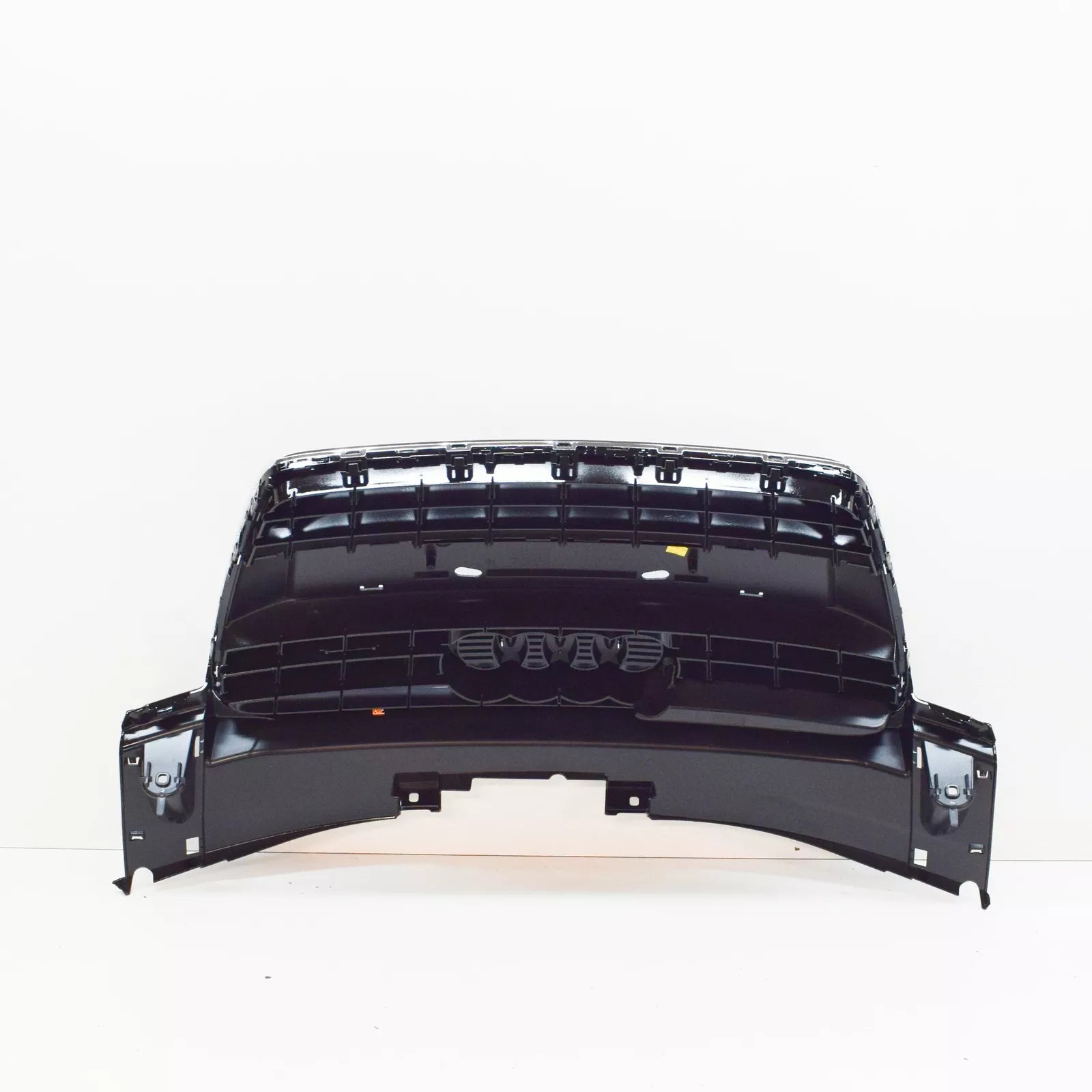 NEW AUDI TT FV3 FRONT BUMPER CENTER RADIATOR GRILLE 8J0853651 KT94