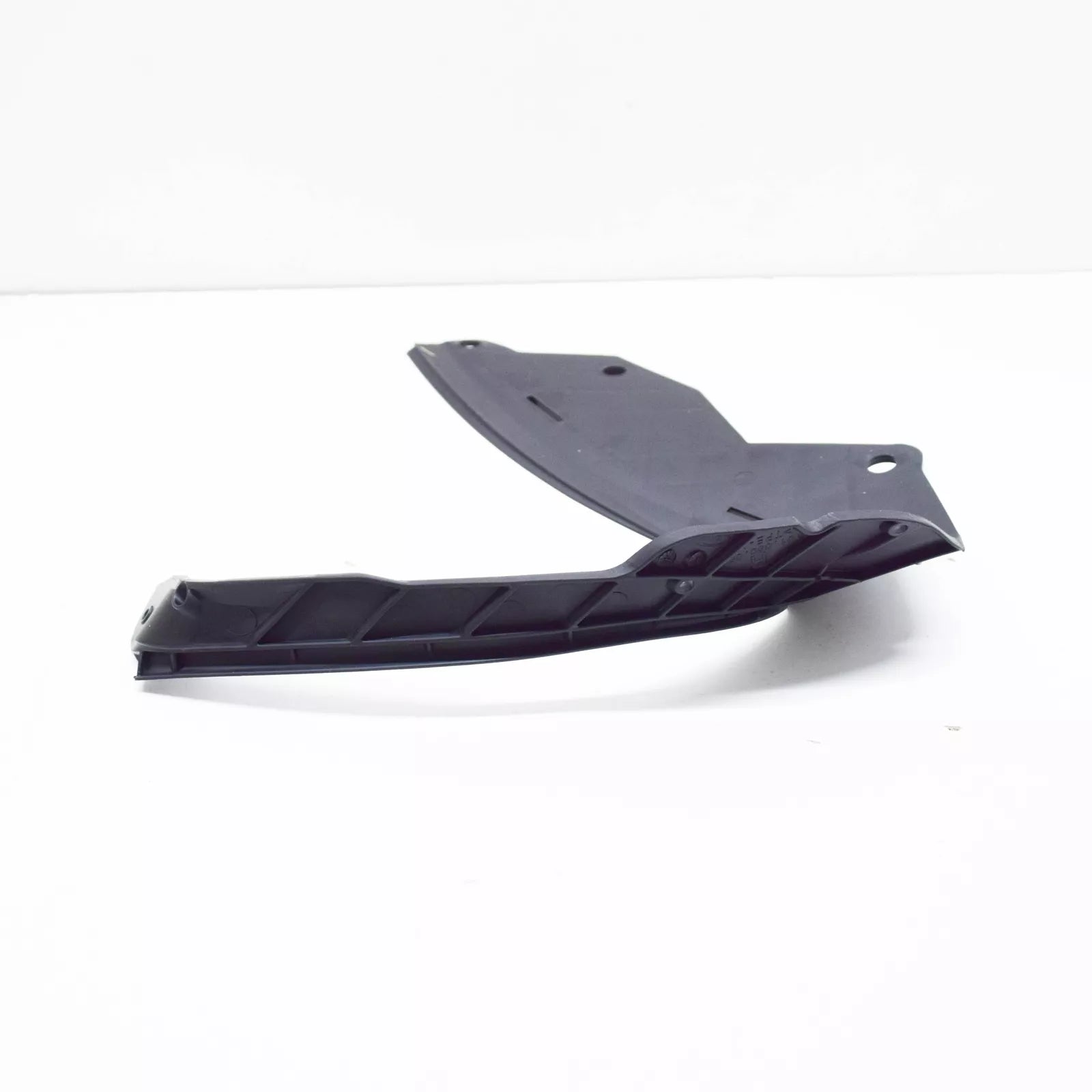 NEW AUDI Q3 F3 SPORTBACK FRONT RIGHT HEADLIGHT SEAL 83A941192 ORIGINAL