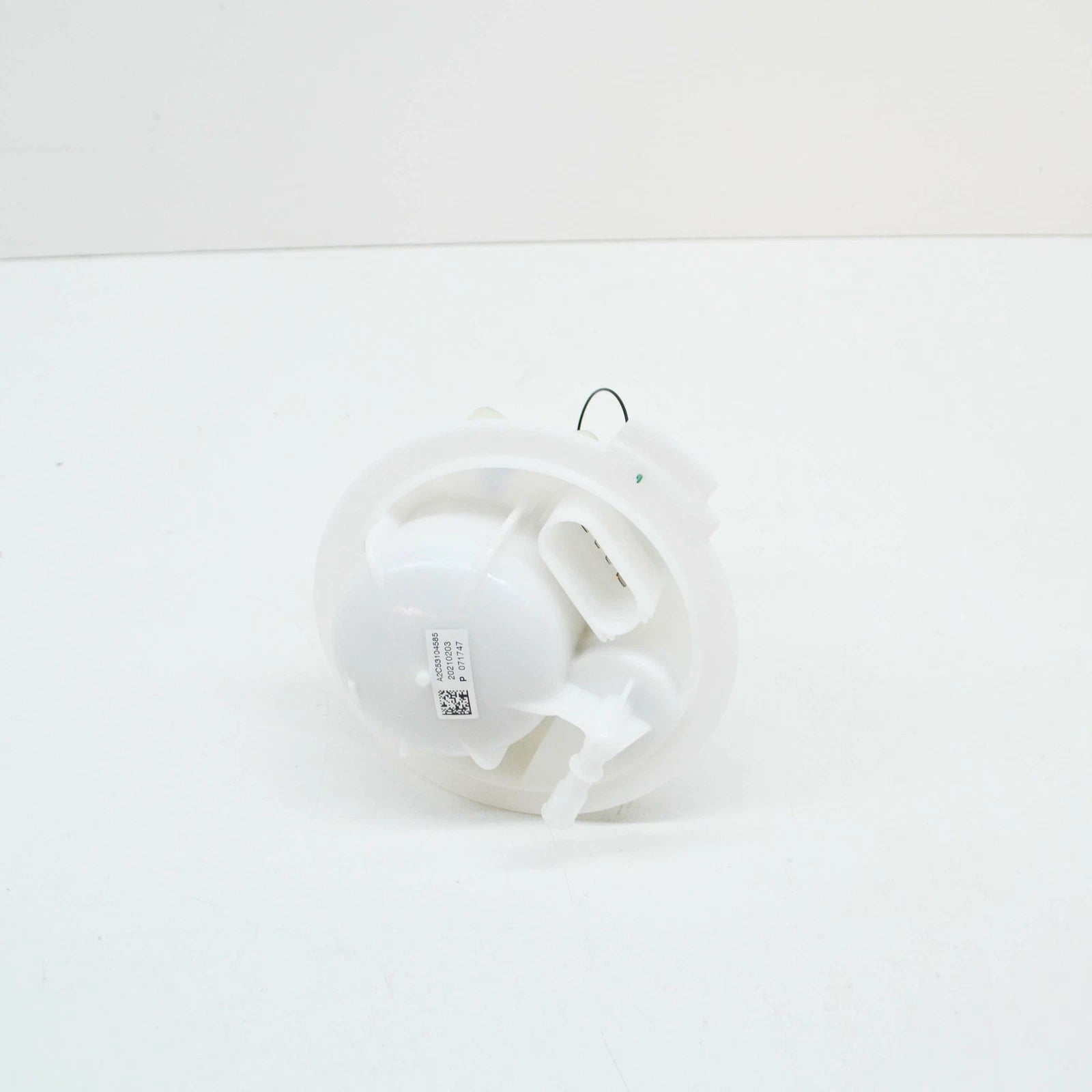 NEW AUDI Q7 4L LEFT UPPER FUEL FILTER 7L8919679 ORIGINAL