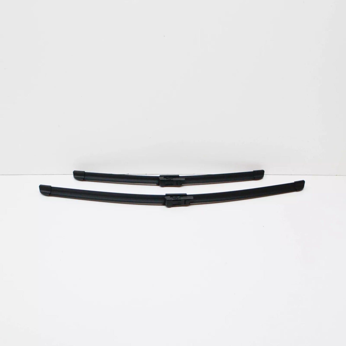 NEW VW CADDY ALLTRACK FURGON SAA FRONT WIPER BLADES RHD 2K2998002A