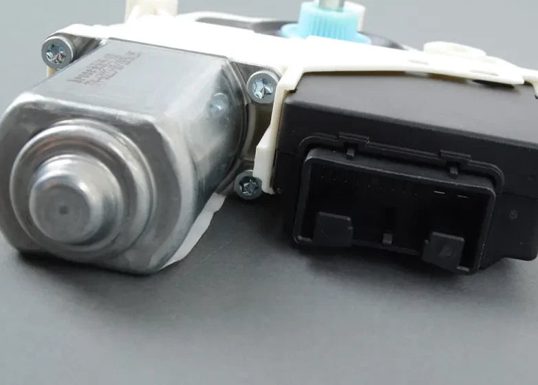 NEW VOLKSWAGEN CC REAR DOOR LEFT WINDOW CONTROL MOTOR 3C8959703D