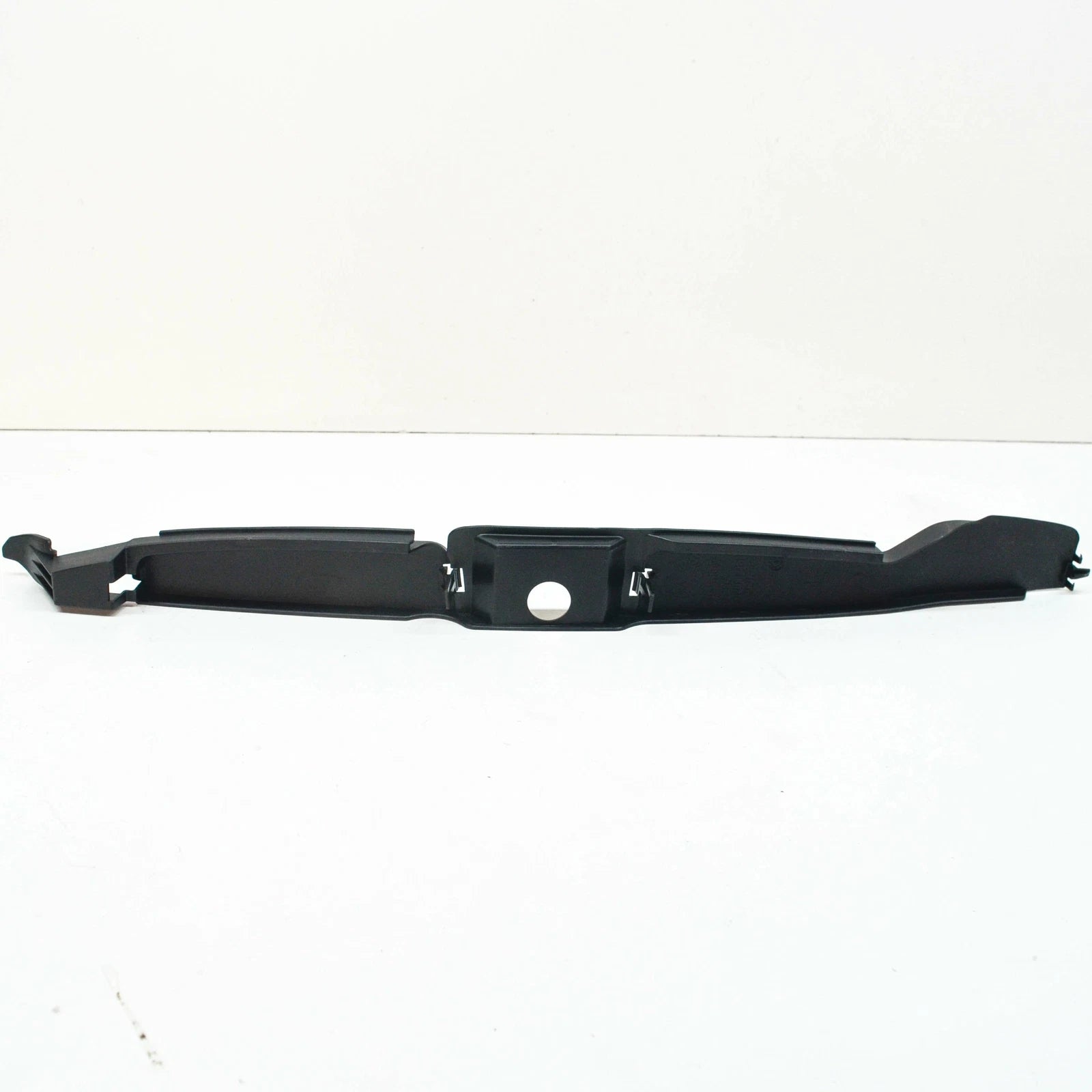 NEW VOLKSWAGEN TIGUAN AD FRONT LEFT FENDER WING END PLATE 5N0821111 ORIGINAL